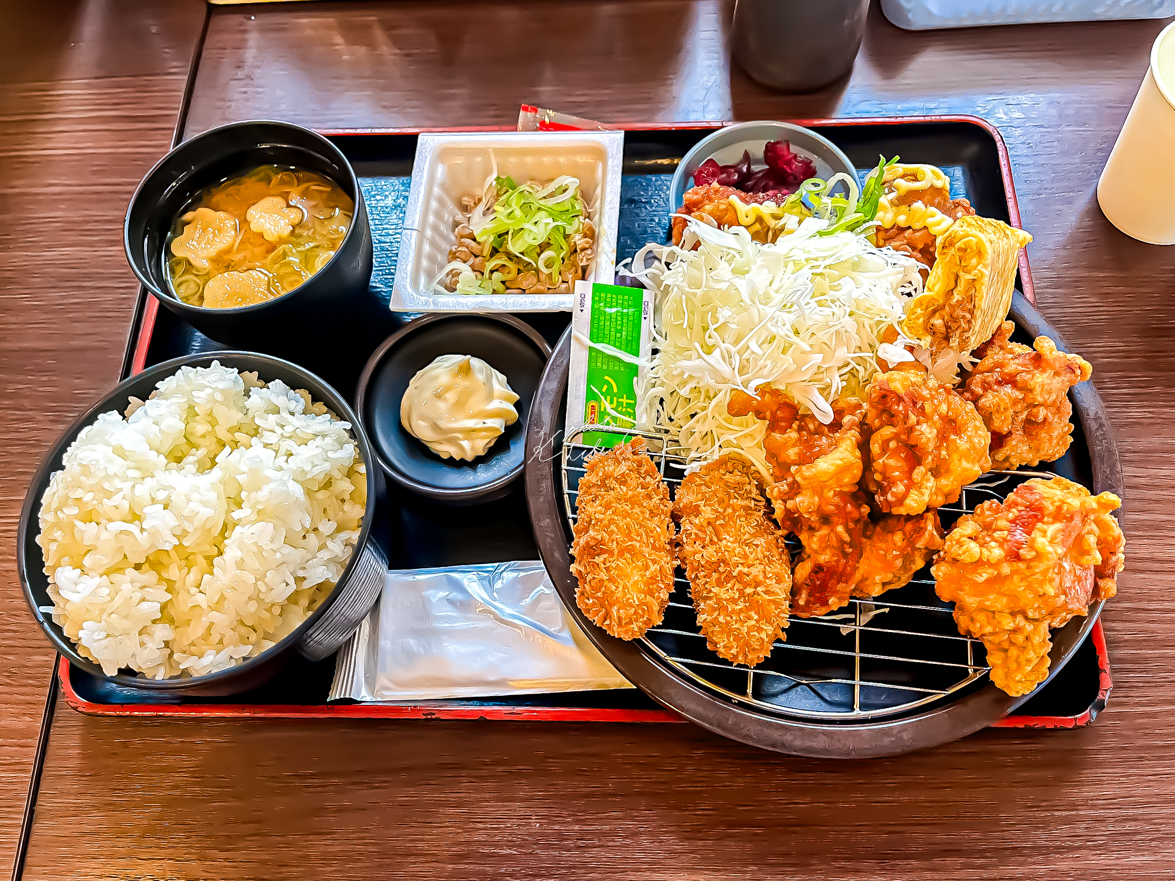 Donburi Kanjo의 대표사진