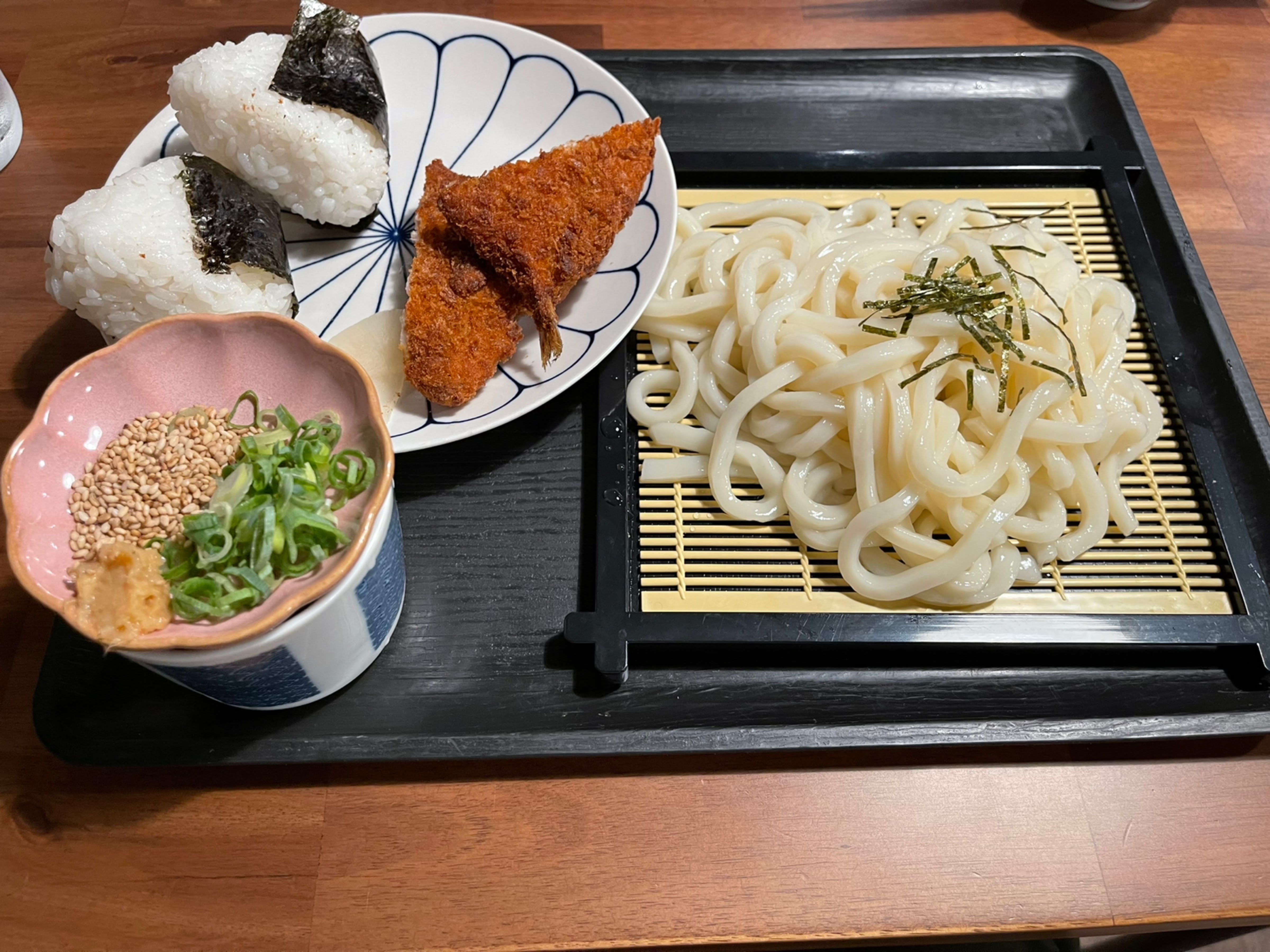 Kitchen M의 대표사진