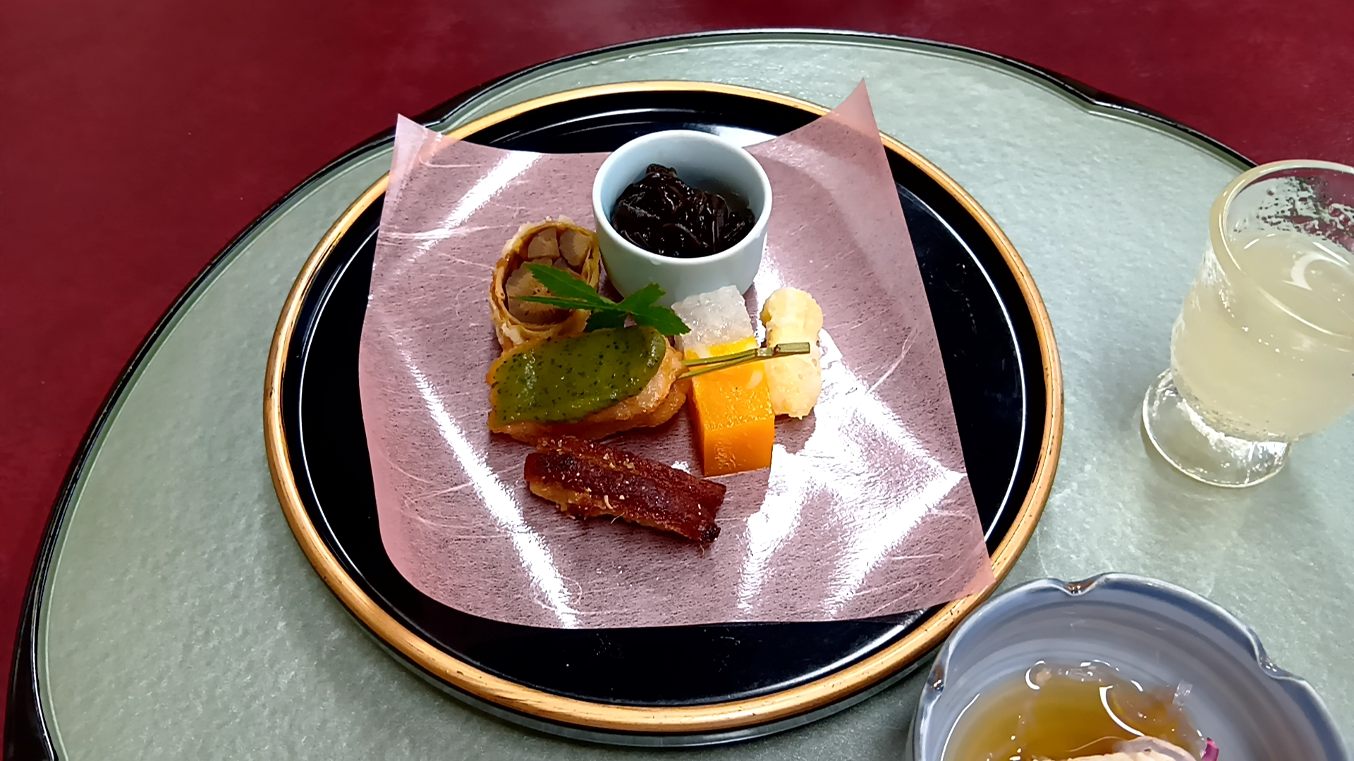 Izusen의 대표 이미지