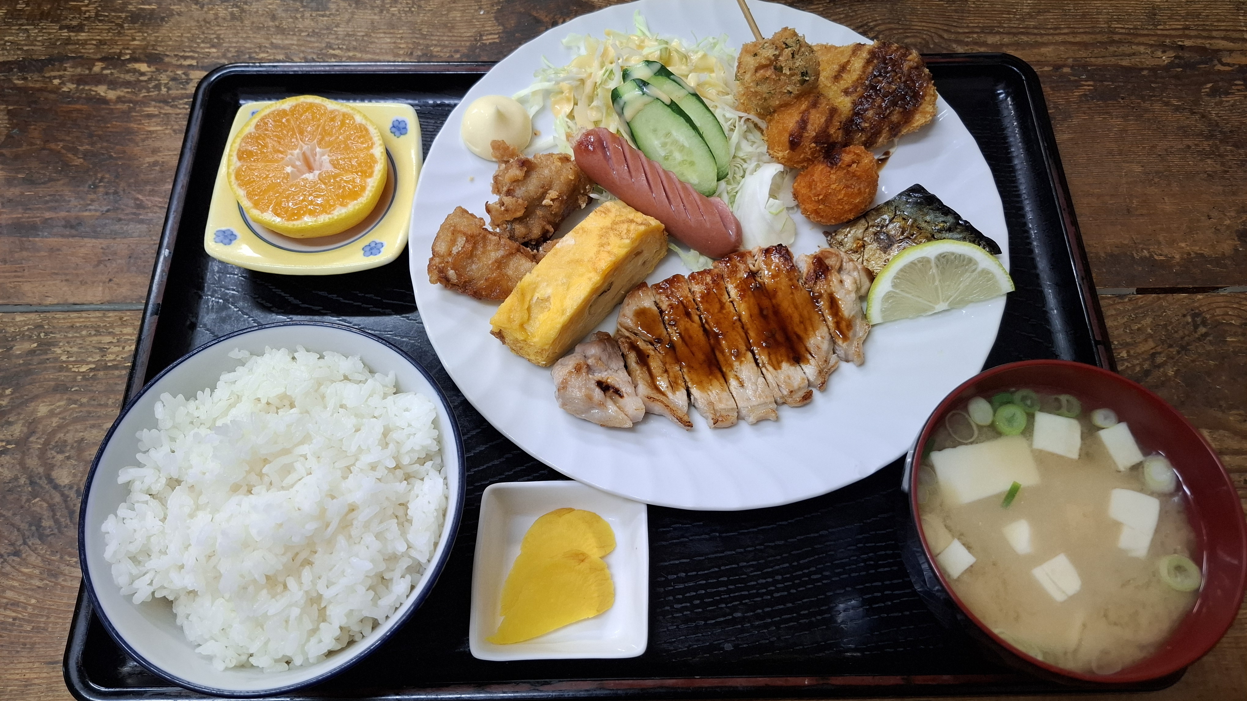 랑쿠jp 음식점-味盛食堂의 대표이미지