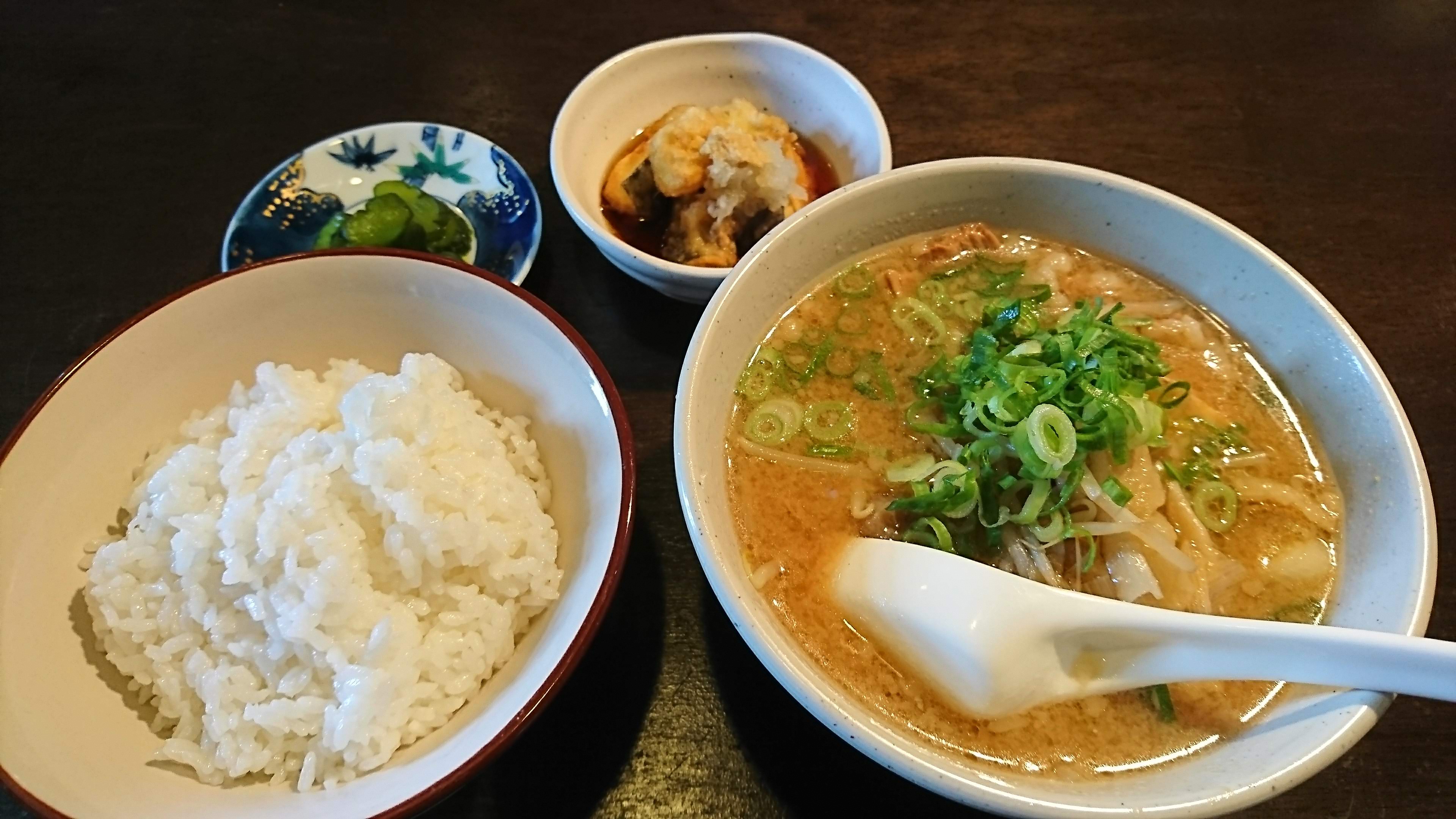 랑쿠jp 음식점-旨鶏商人 地鶏家의 대표이미지