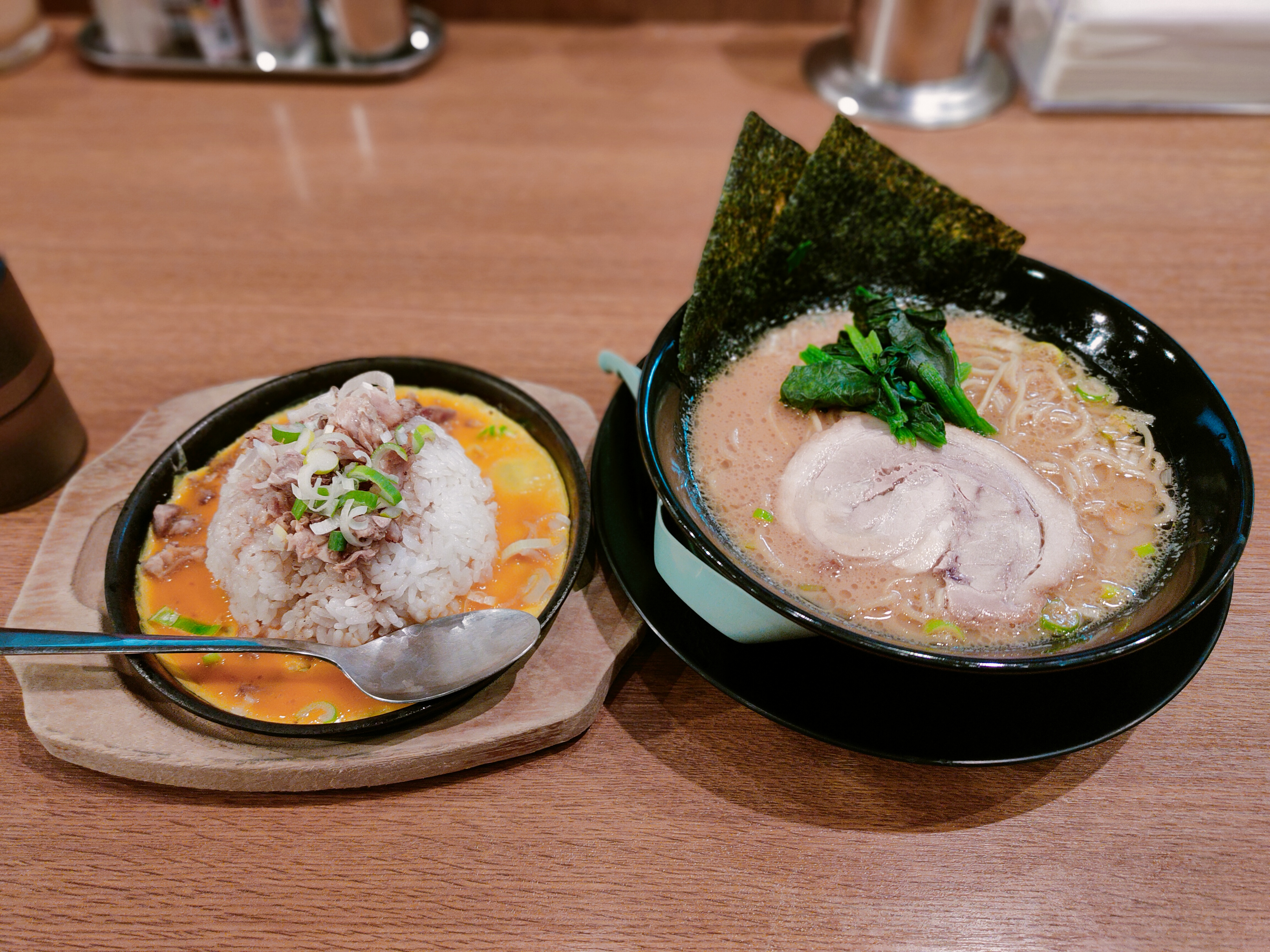 Yokohama-iekei-Ramen Fuseshoten의 대표사진