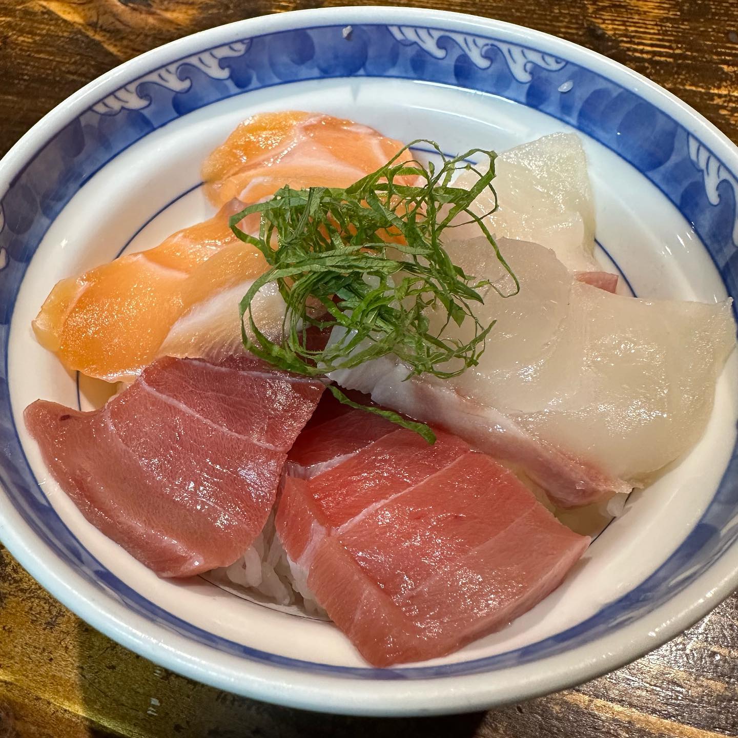 Kusio의 대표사진