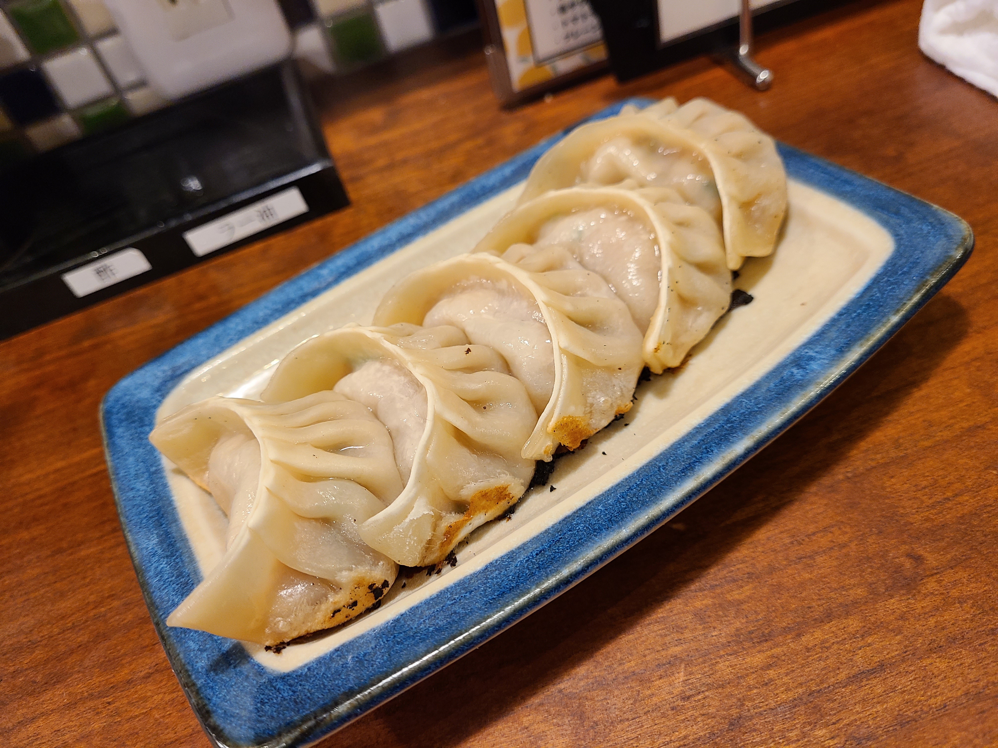 Shin-chan Suminoe : Juicy Dumplings IZAKAYA ～Karaage～의 대표사진
