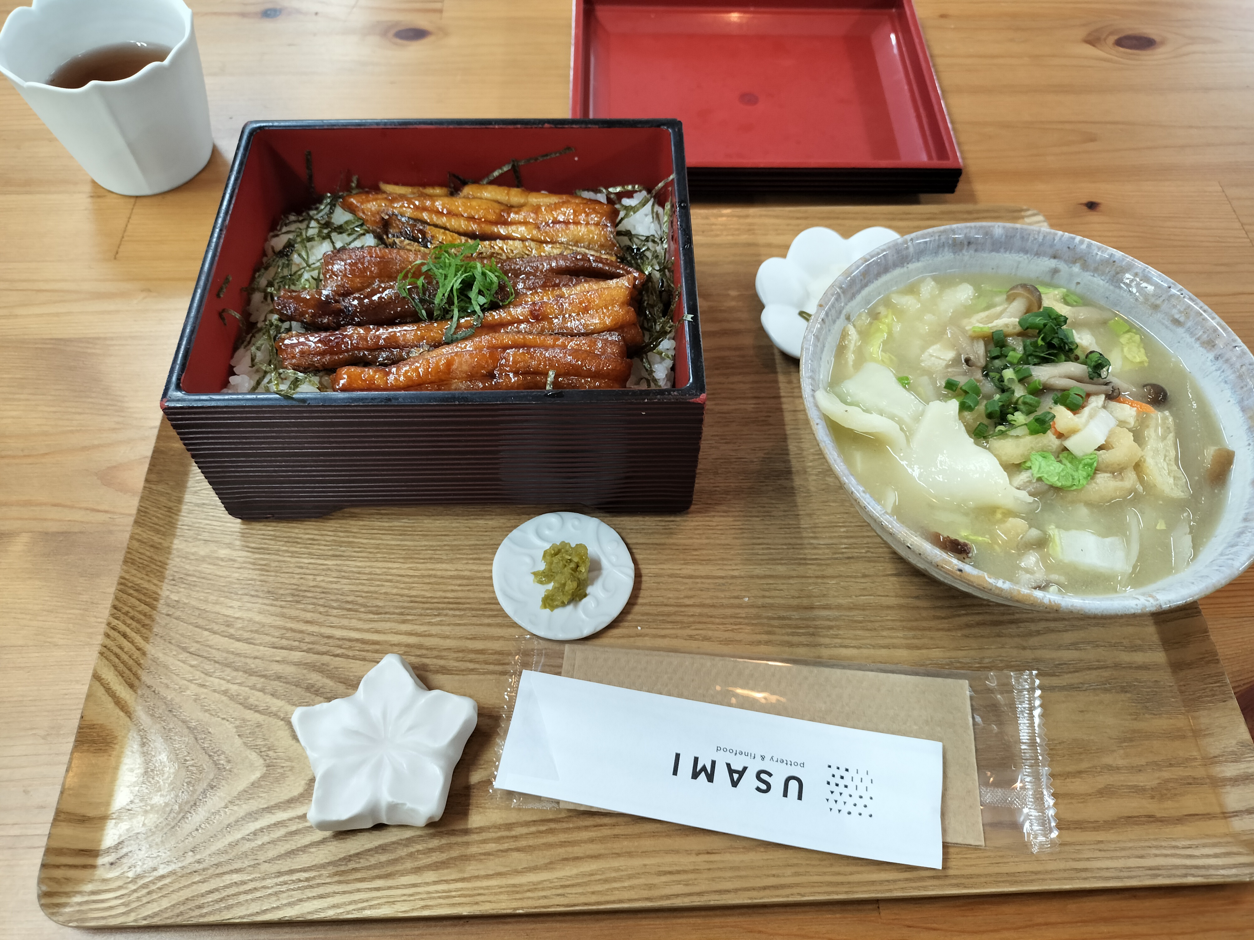 USAMI pottery & fine food의 대표사진