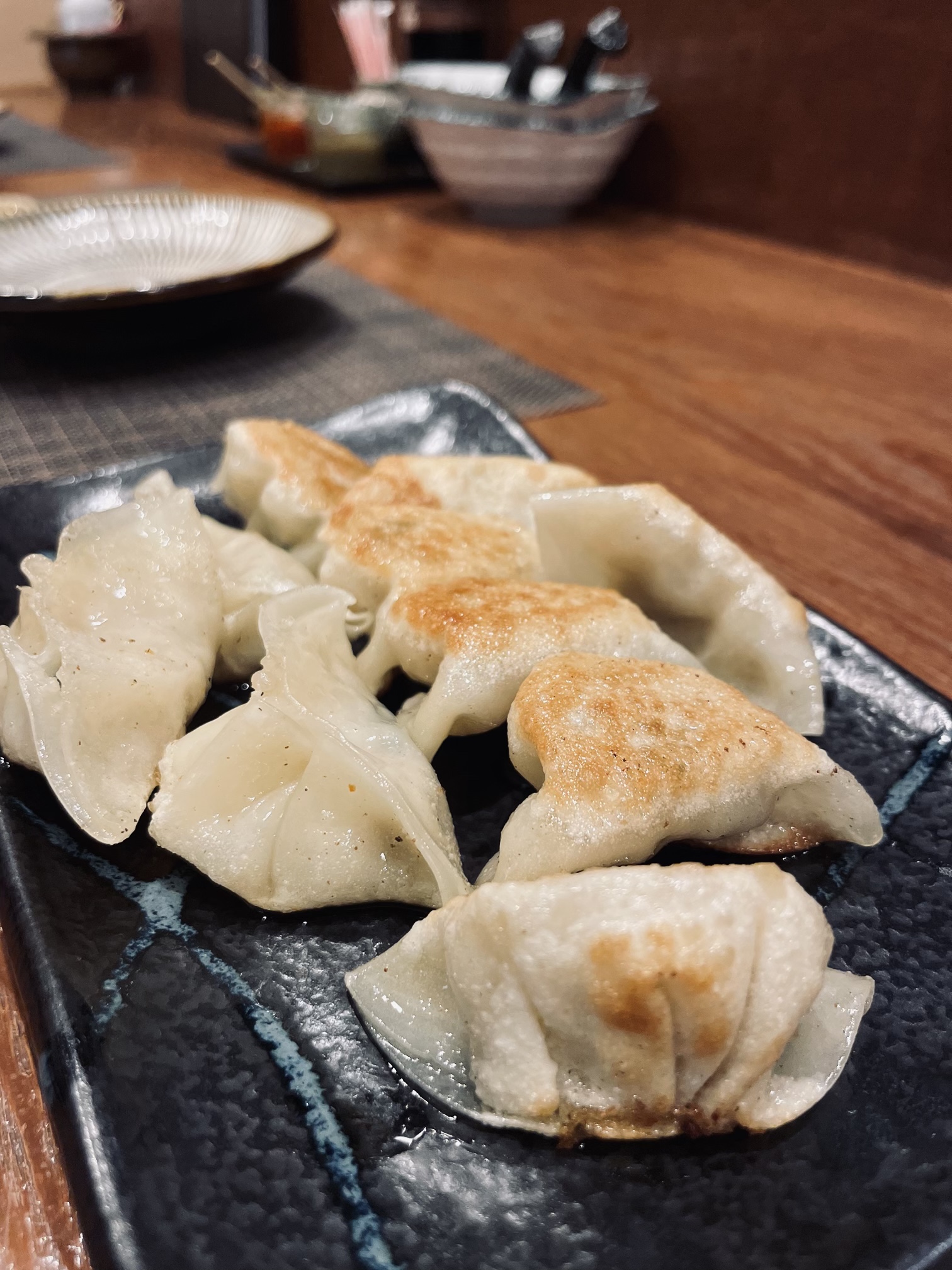 랑쿠jp 음식점-餃子居酒屋紫おん의 대표이미지