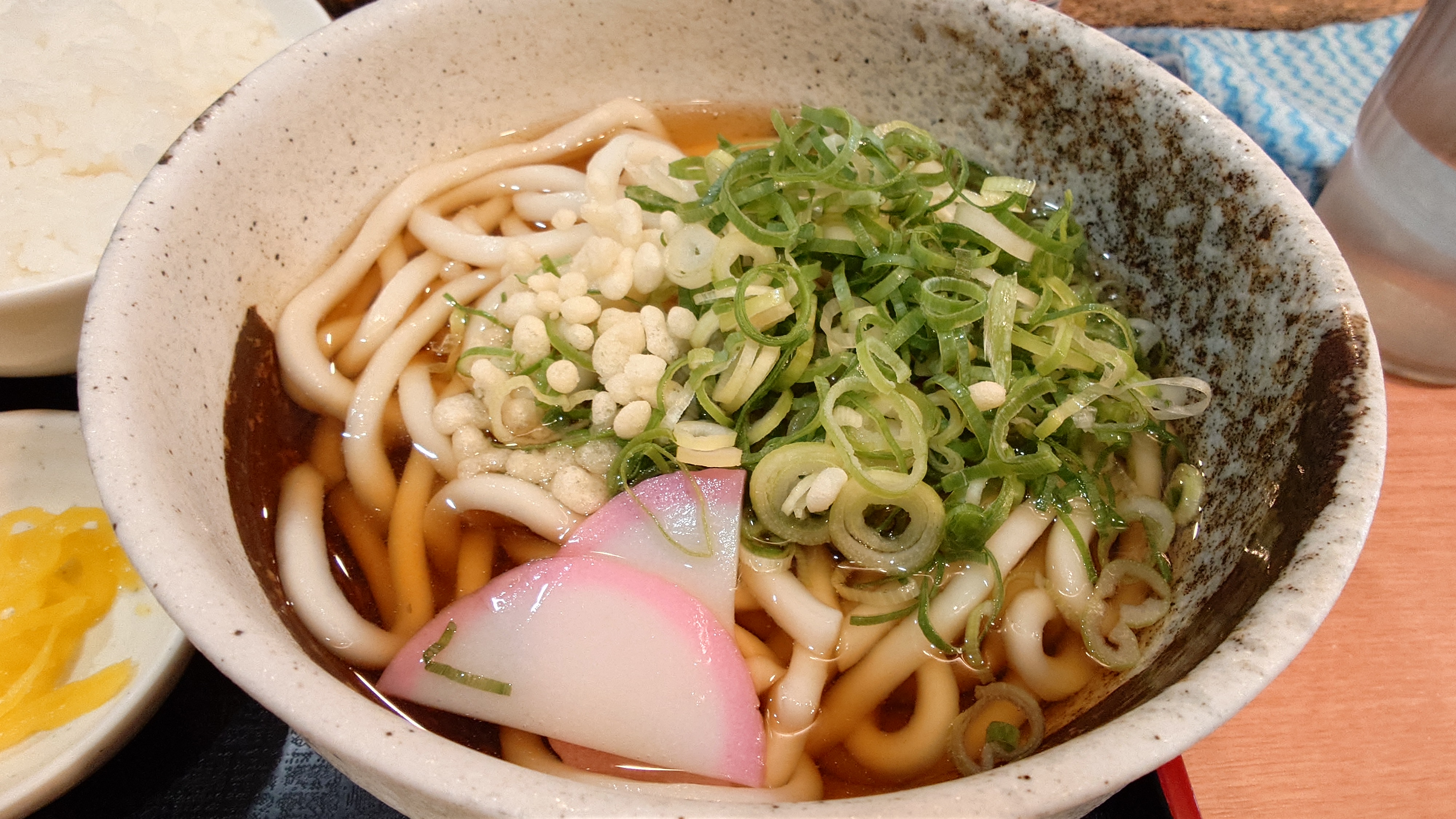 Menza Tambabashi의 대표사진