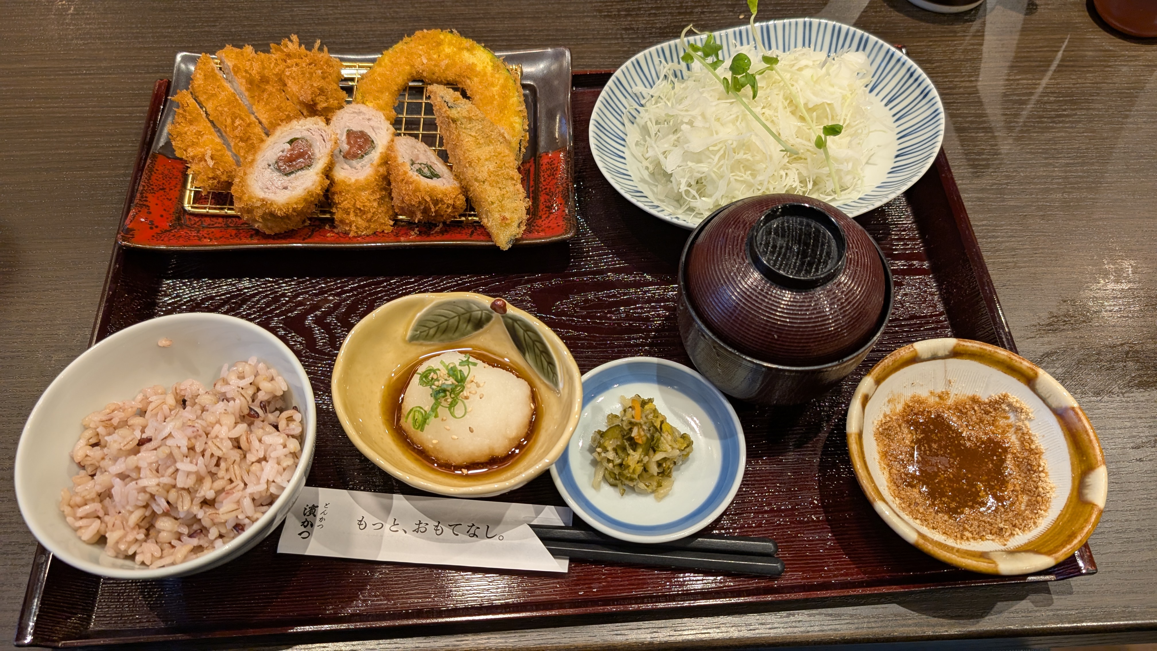 Hamakatsu Oita Nishitsurusaki의 대표사진