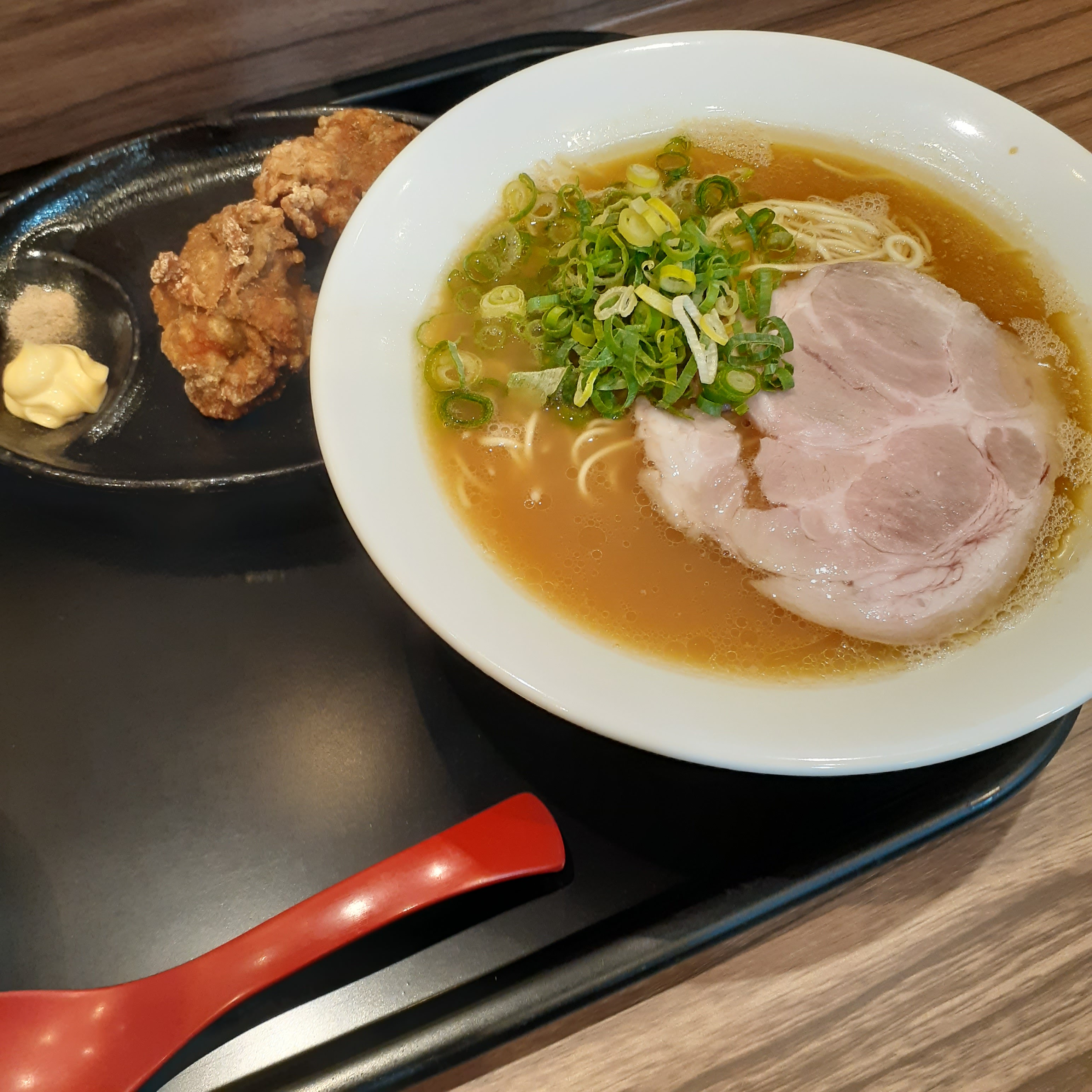랑쿠jp 음식점-博多ラーメン専門店 麺処としちゃん의 대표이미지