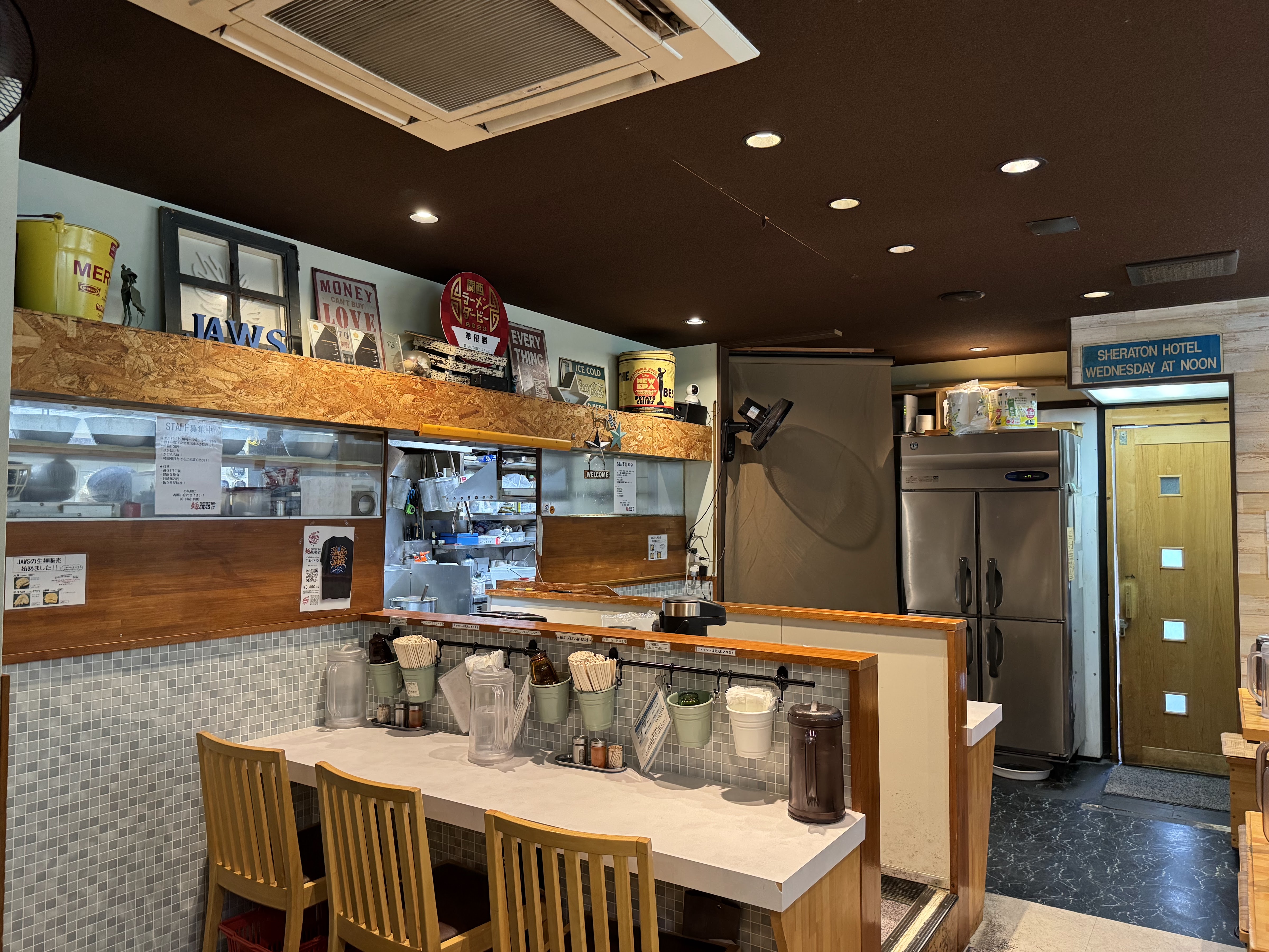 Jaws의 대표사진