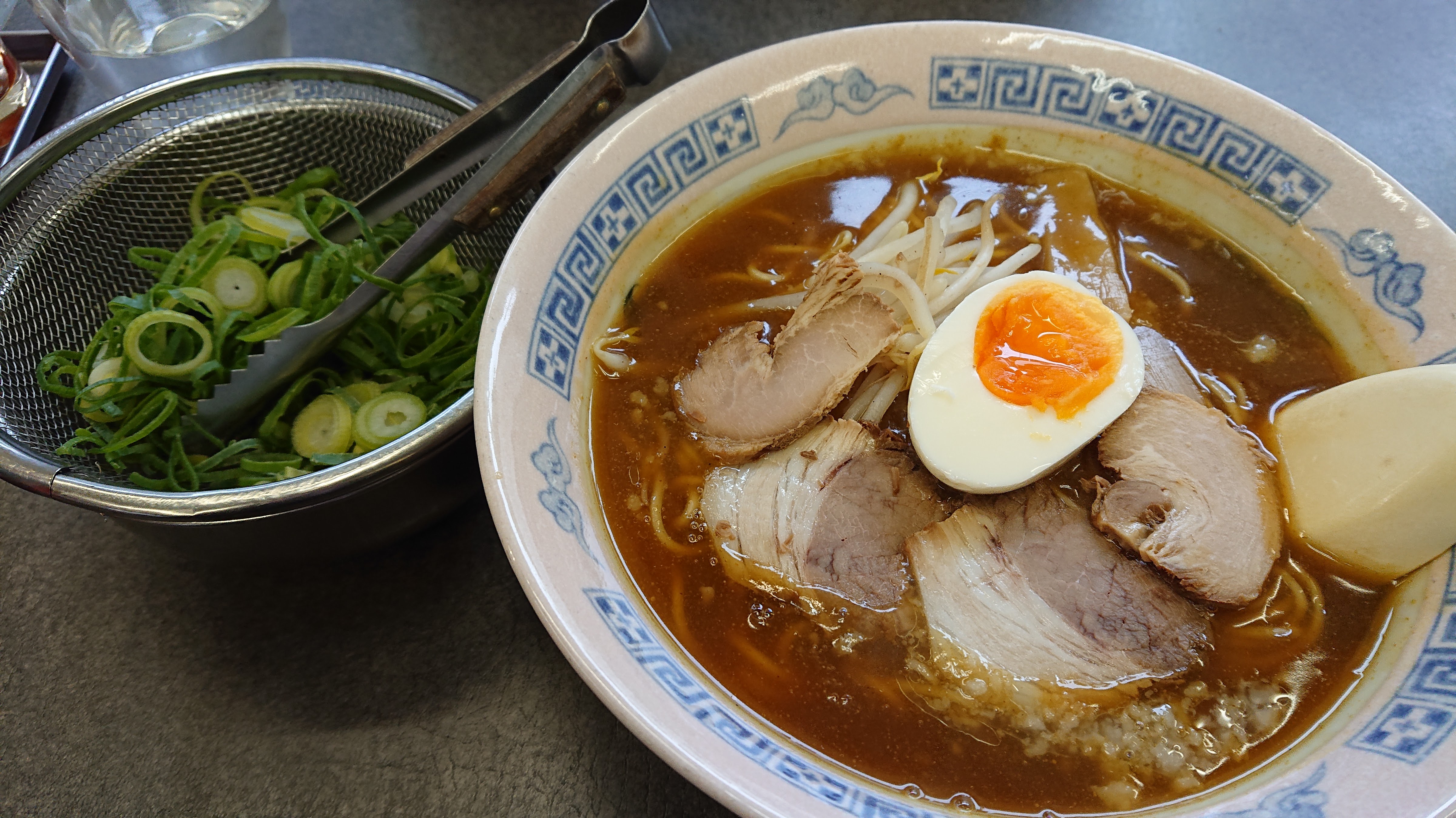 랑쿠jp 음식점-来山軒의 대표이미지