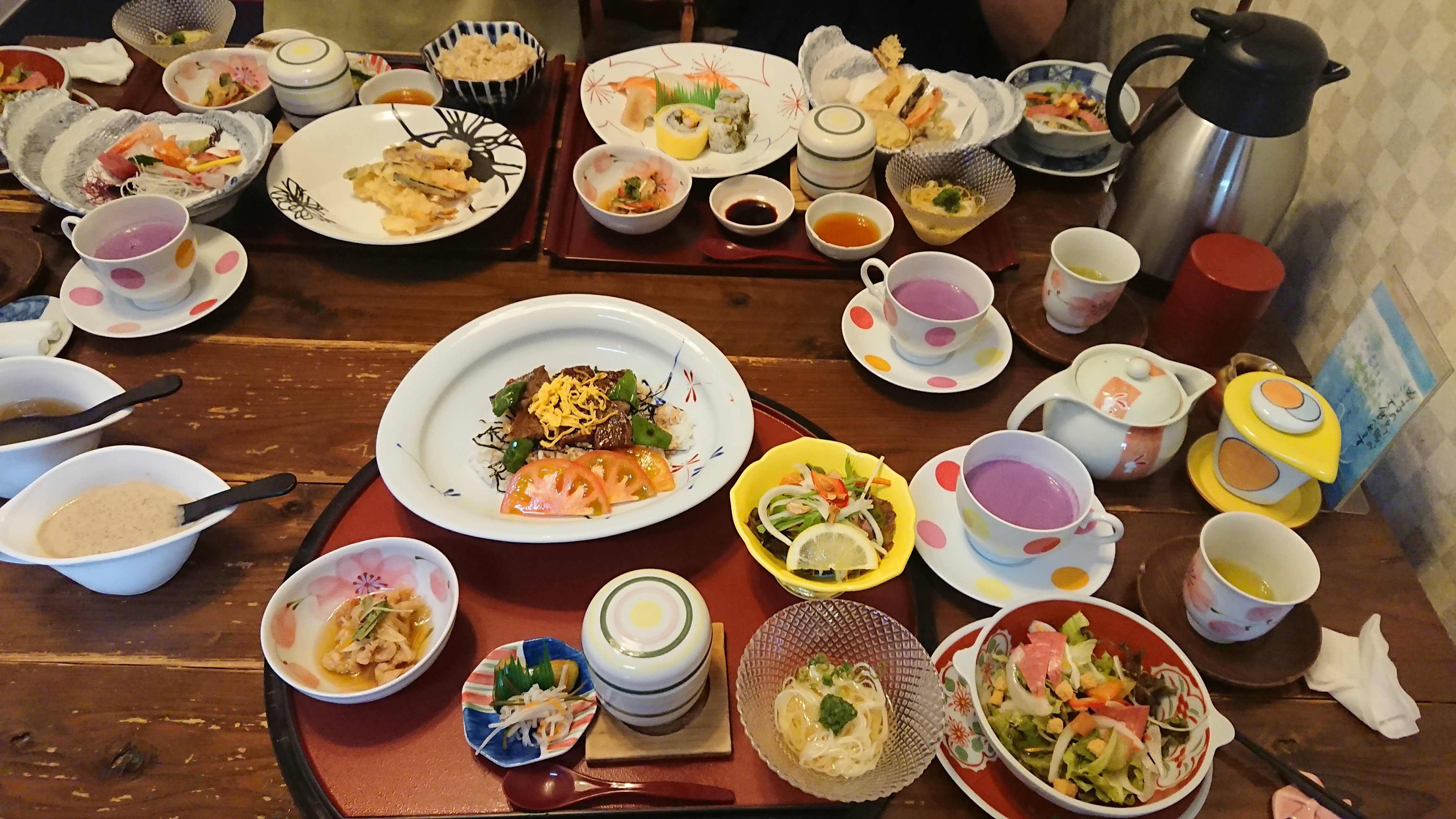 아지고요미나가세의 대표사진