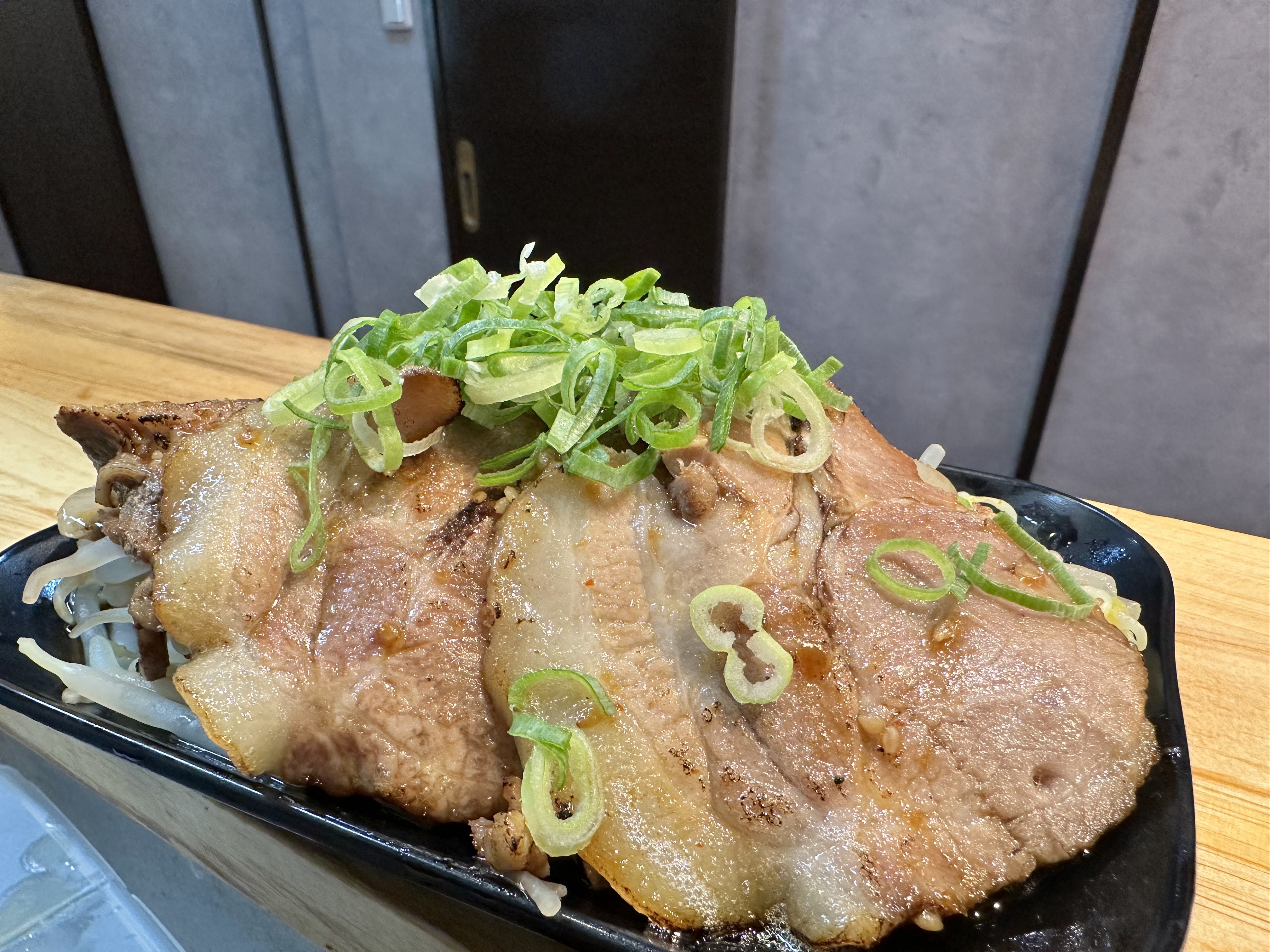 랑쿠jp 음식점-家系ラーメン頂㐂家 阪急三国店의 대표이미지