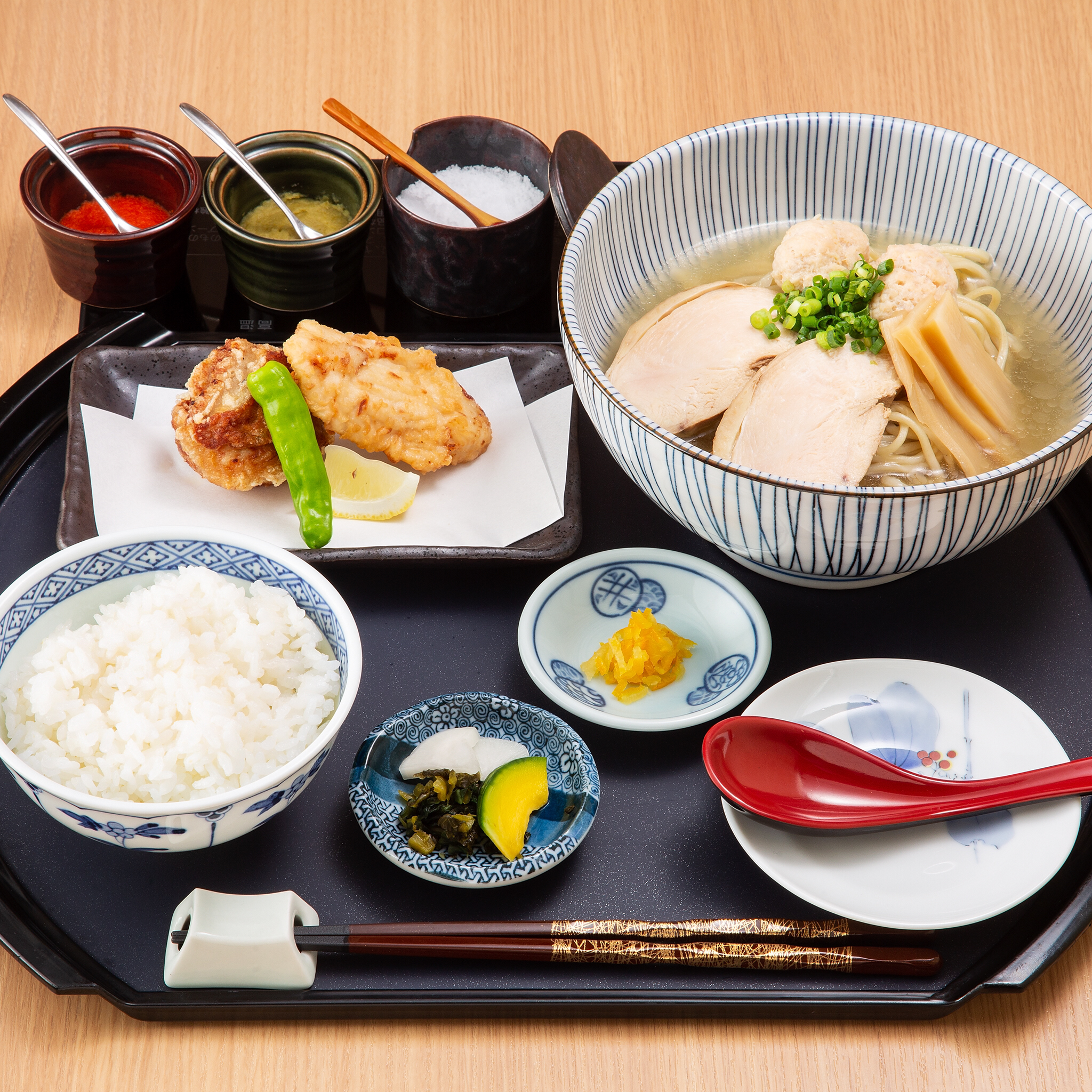 랑쿠jp 음식점-하카타미즈타키 하마다야의 대표이미지