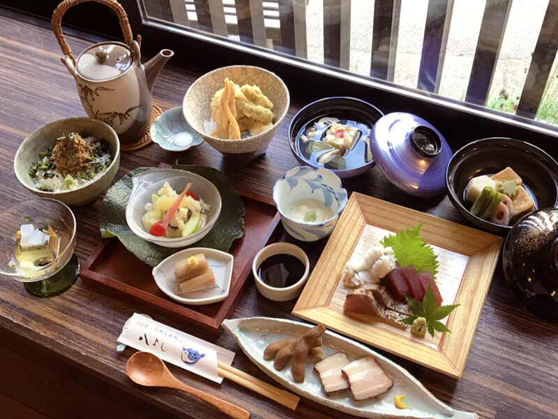 Hachiyoshi의 대표사진