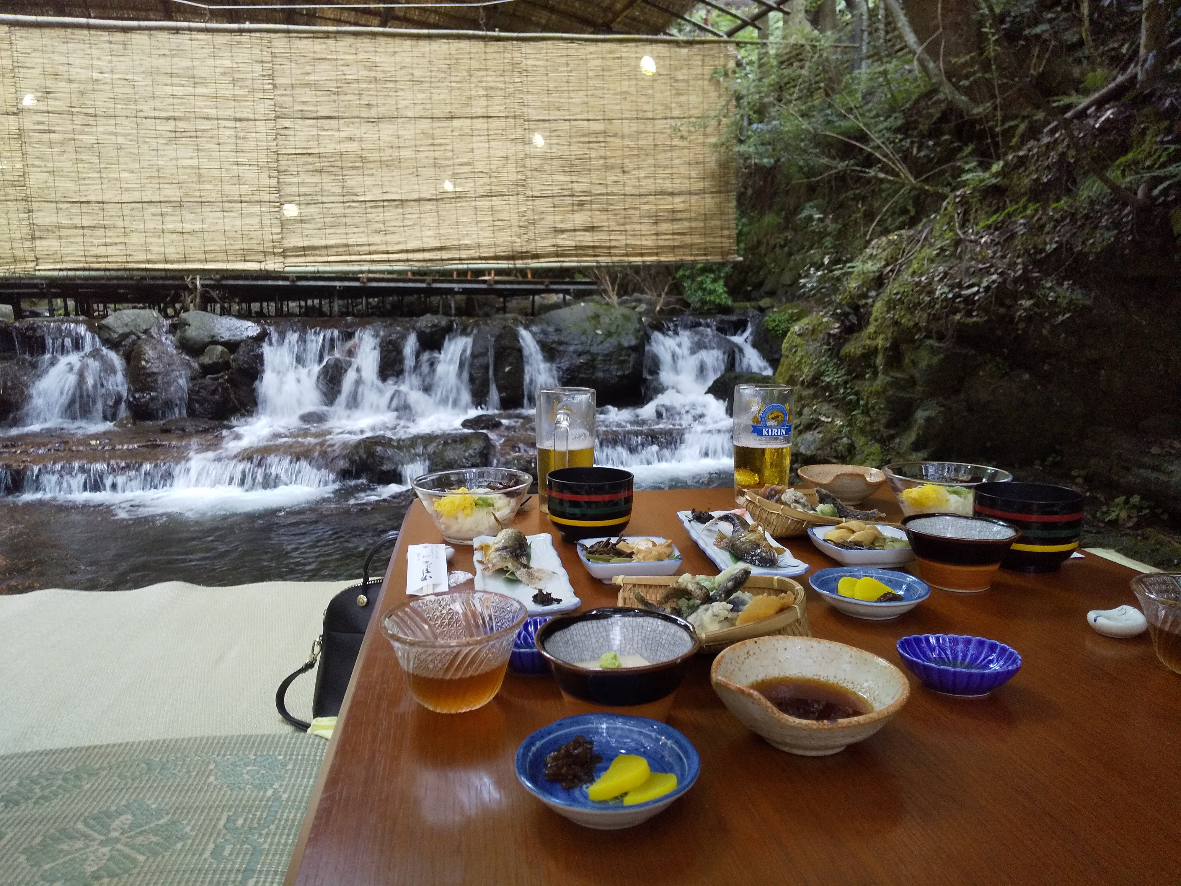 Kajika의 대표 이미지