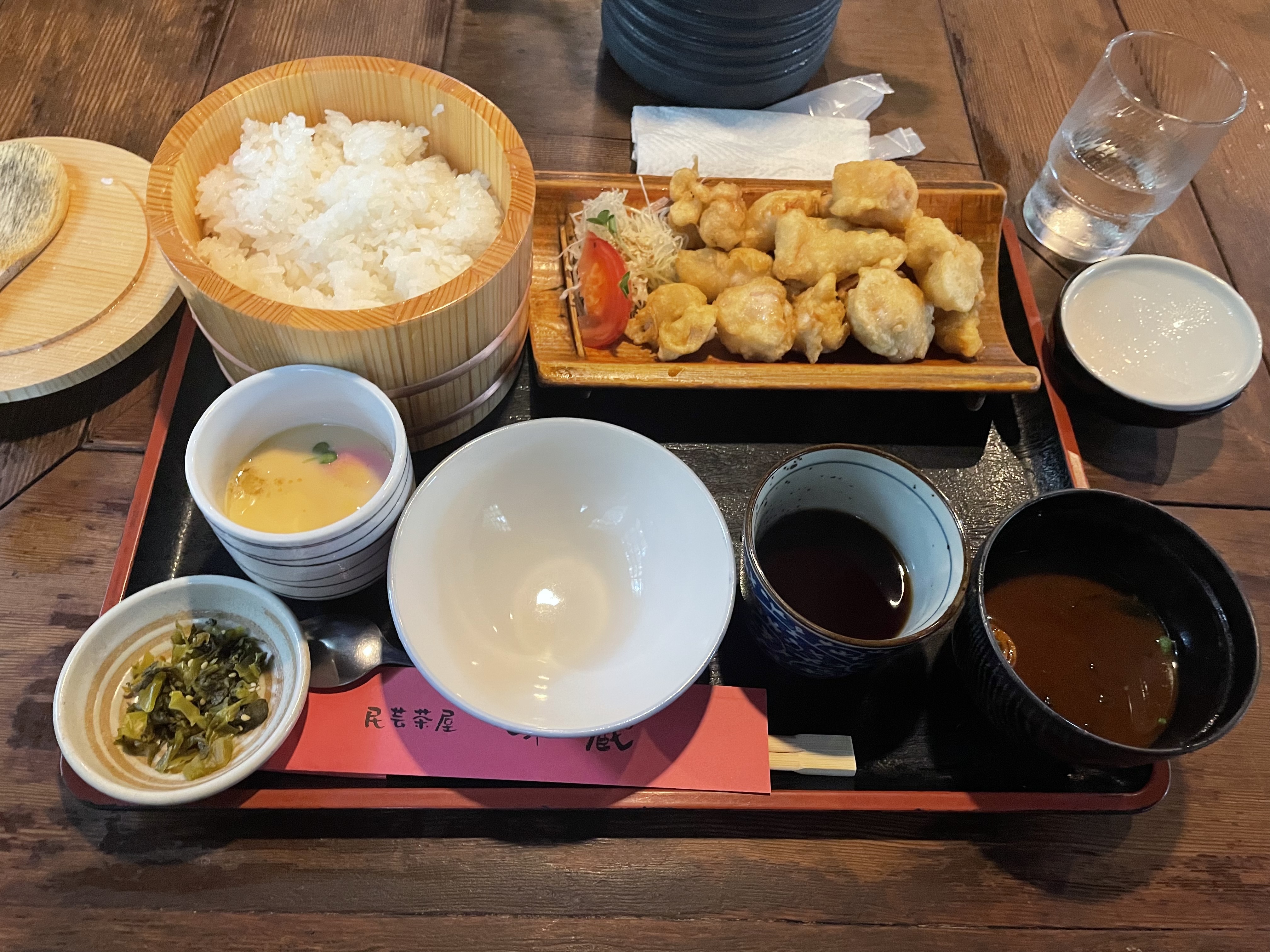 아지쿠라 밍게 자야의 대표사진