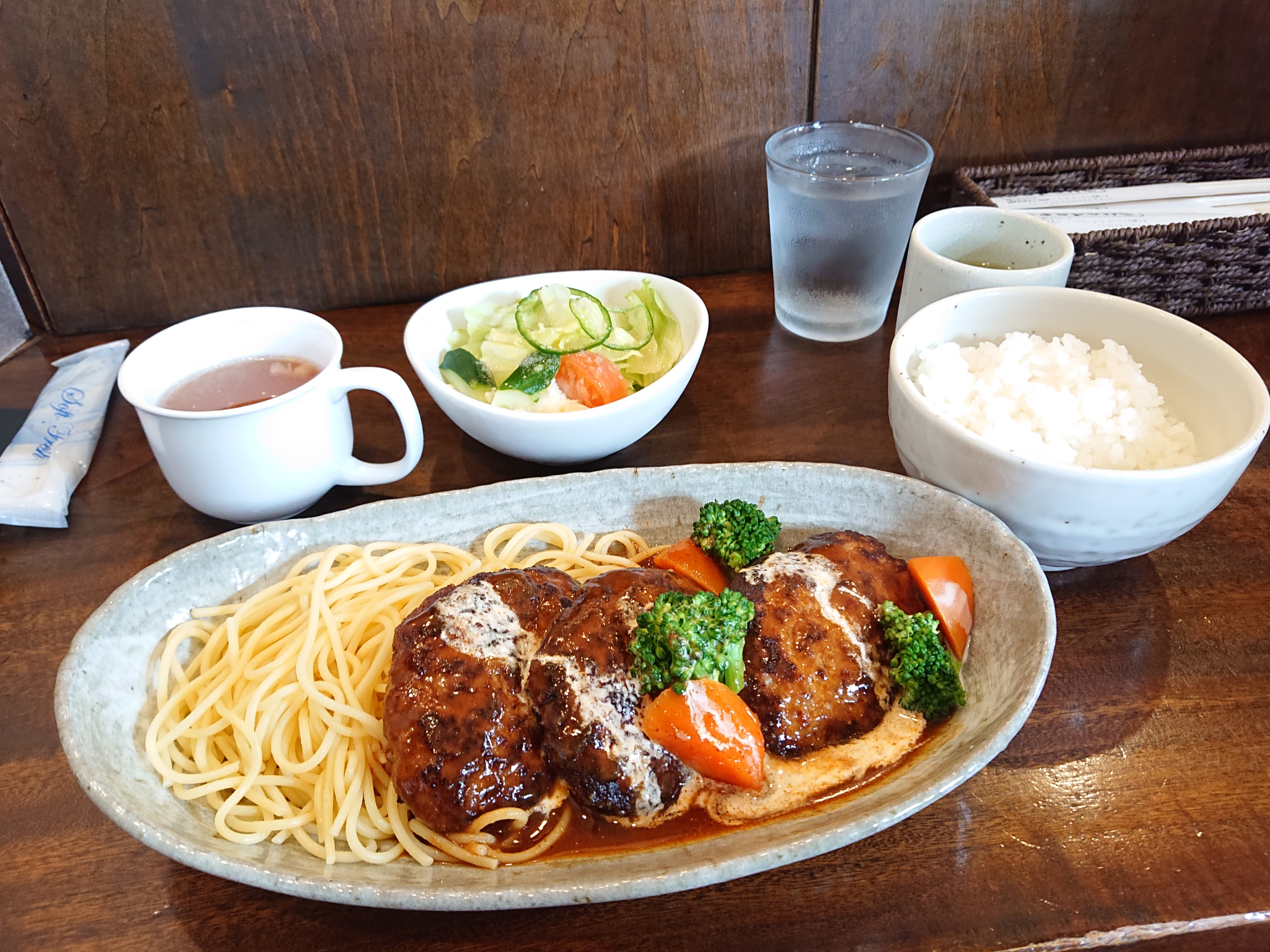 쟈포네의 대표사진