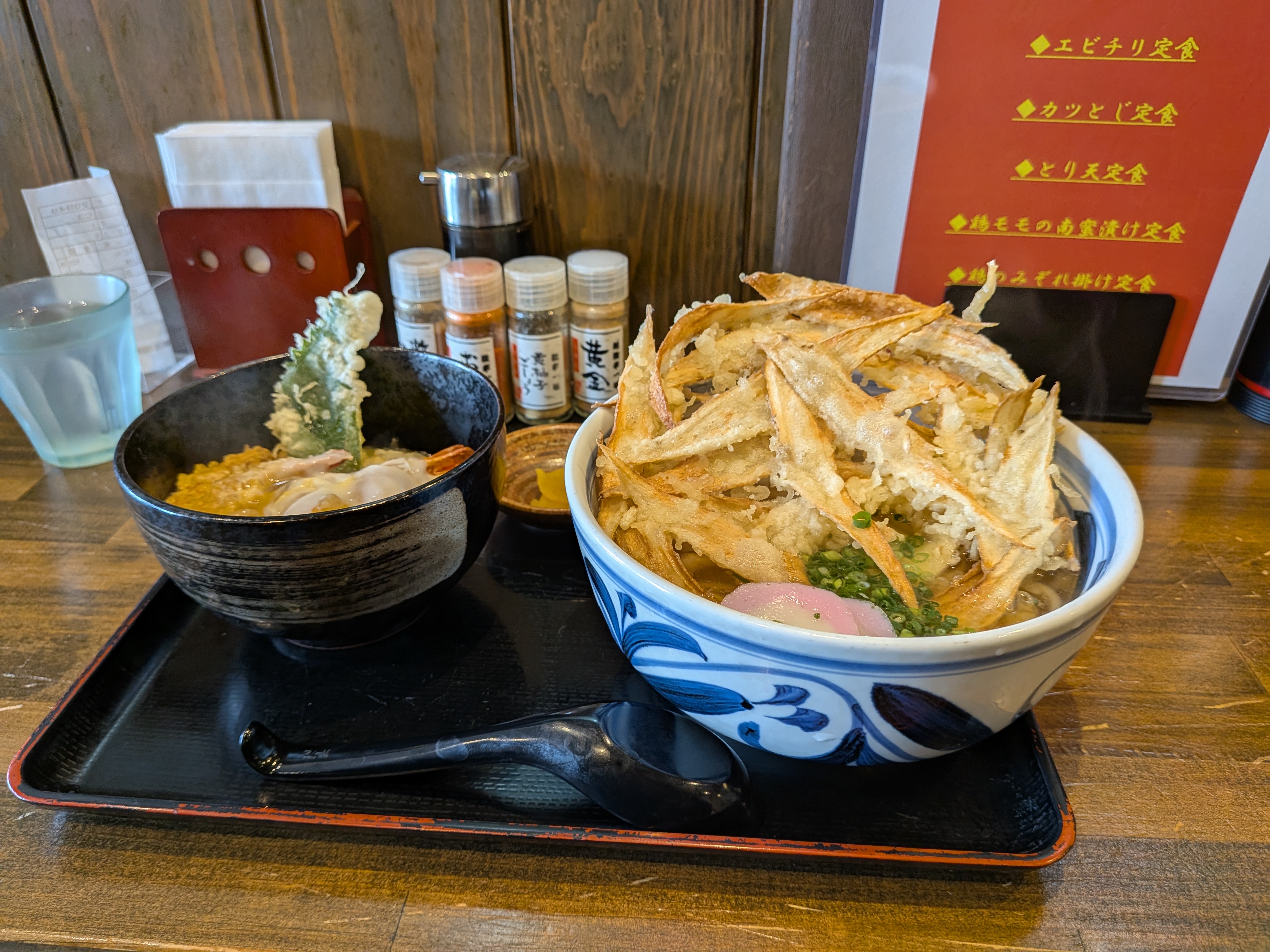 Udon Buzenya Usaten의 대표사진