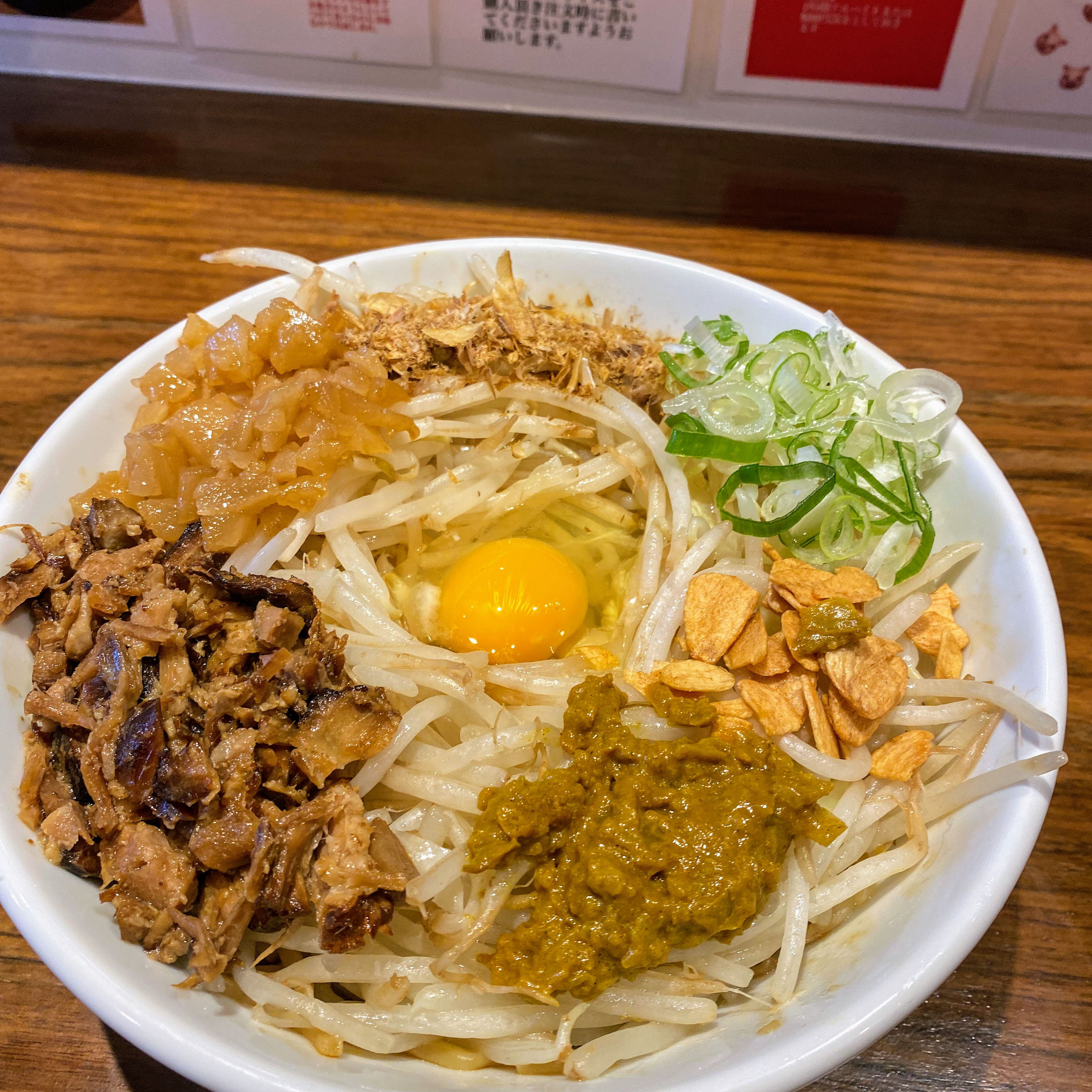 The Mashimashi Ramen story begins here.의 대표사진