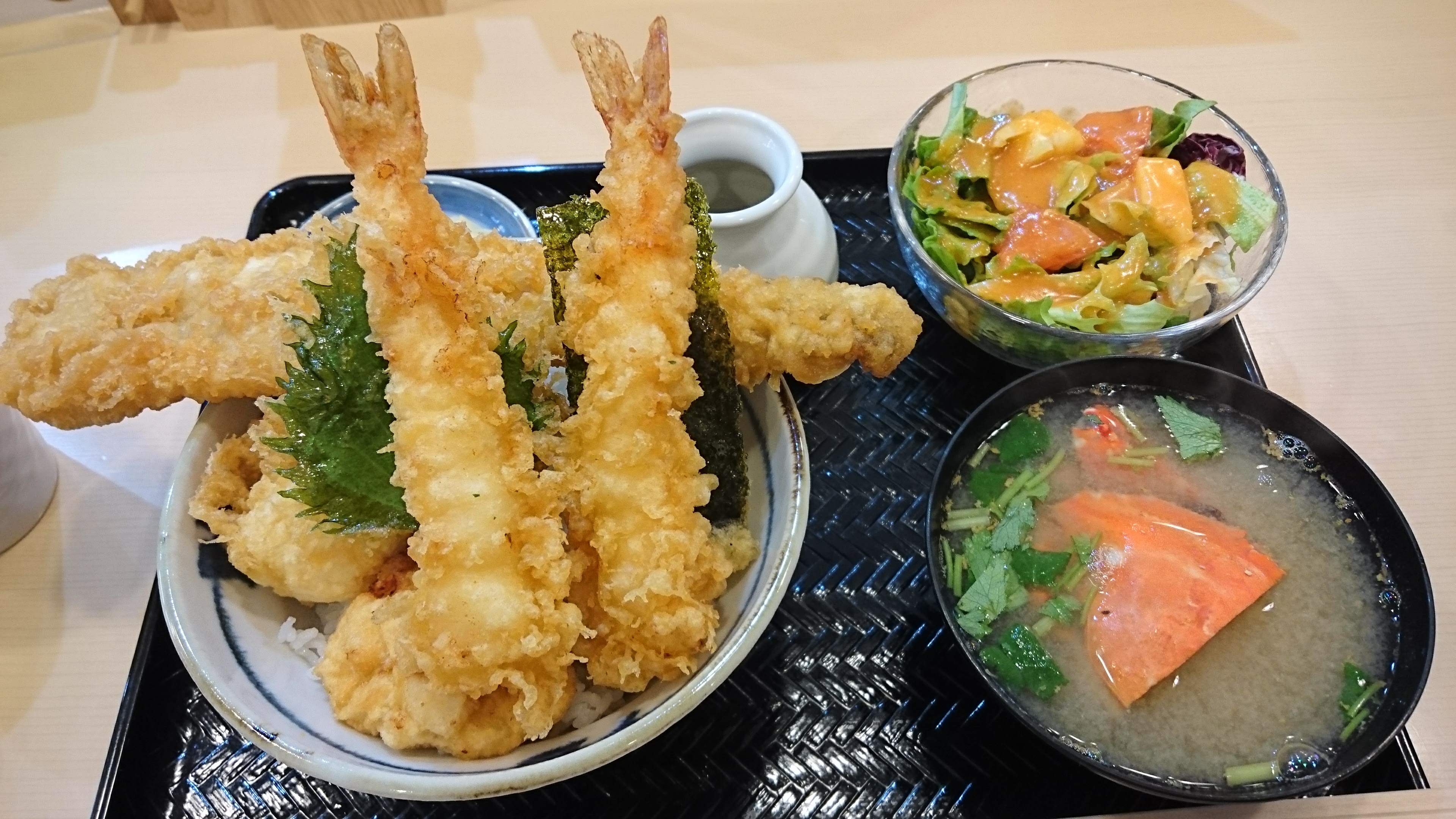 Toranoske의 대표사진