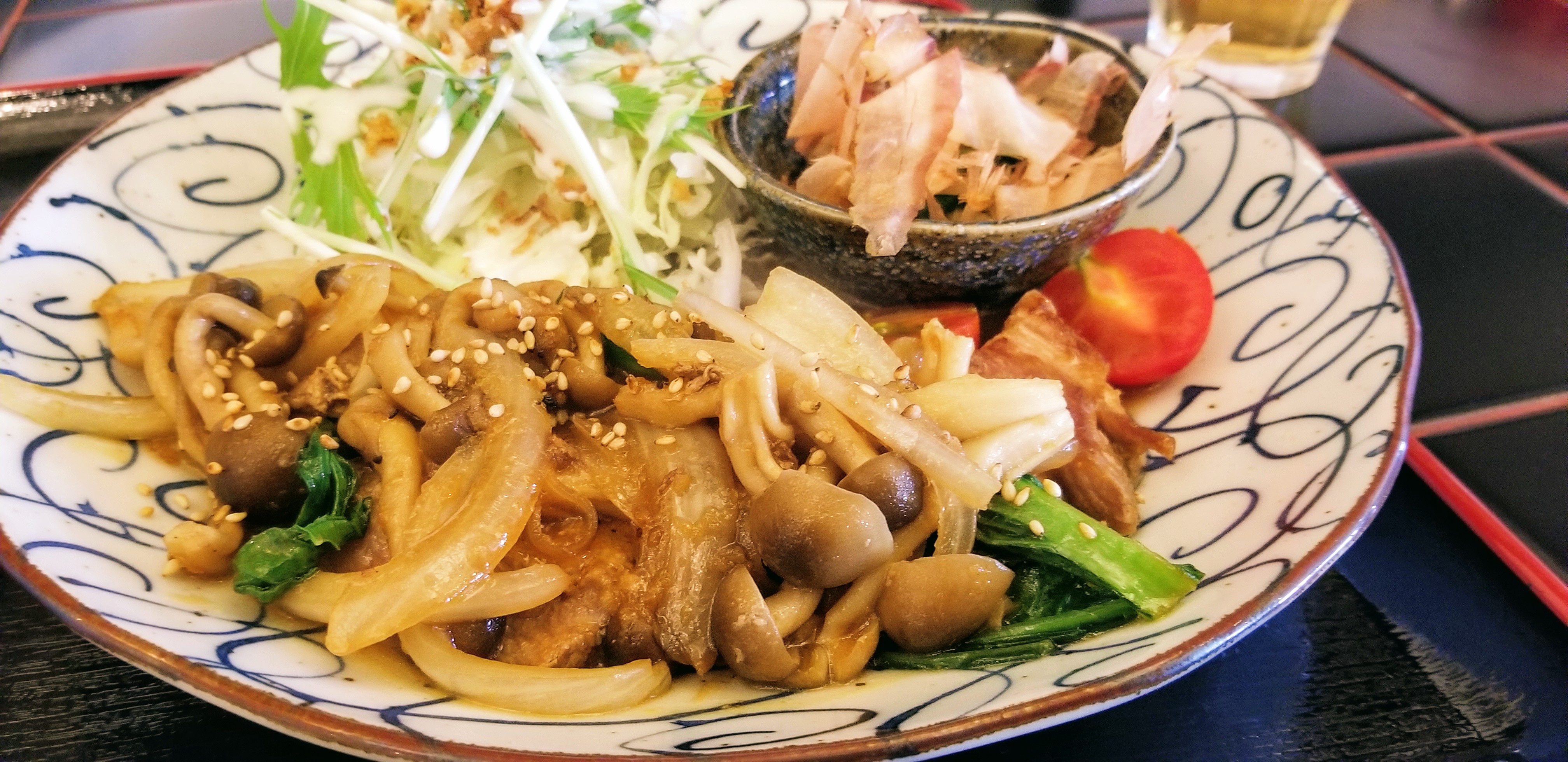 랑쿠jp 음식점-満吉食堂의 대표이미지