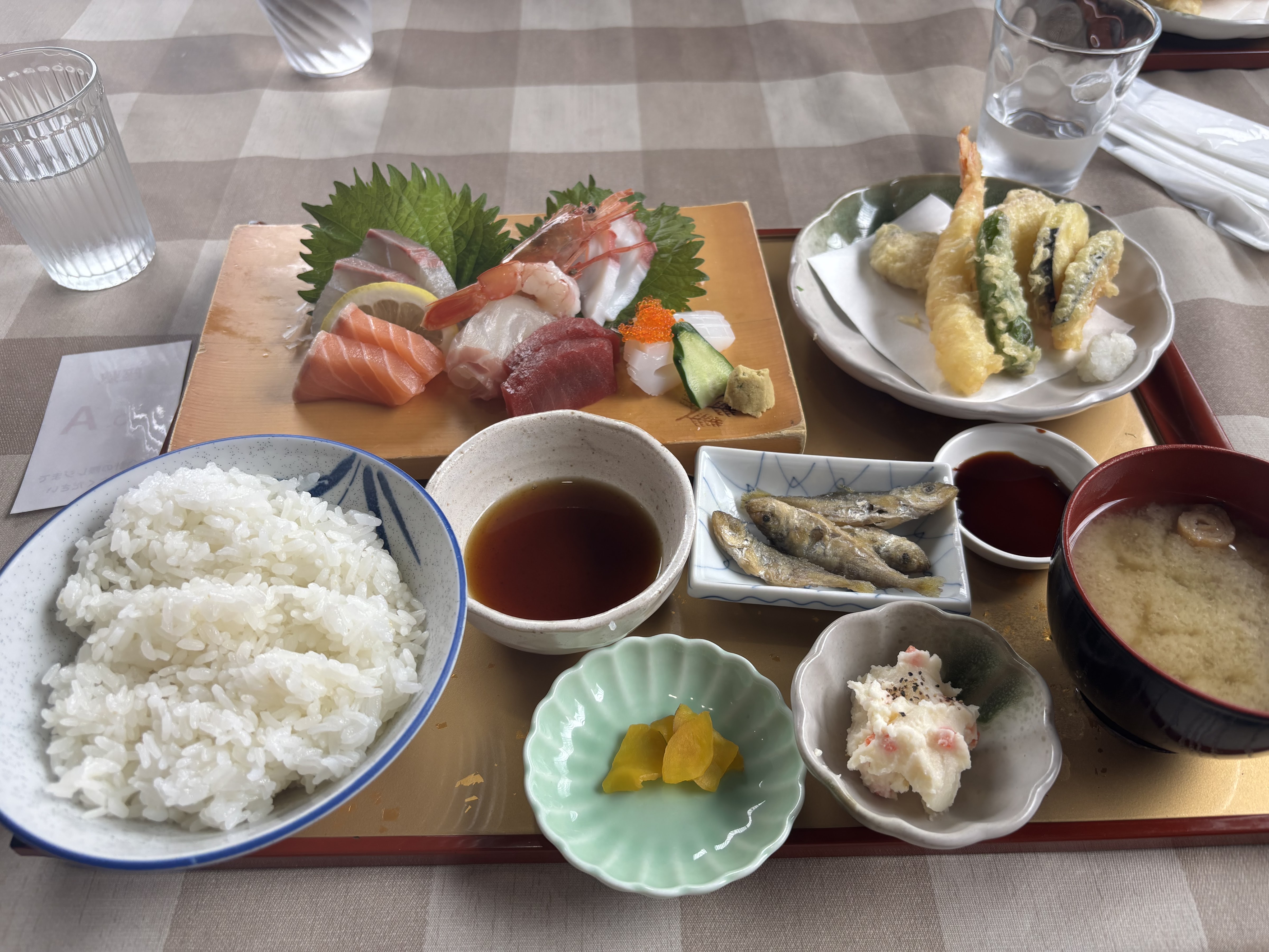 なじみ食堂의 대표사진