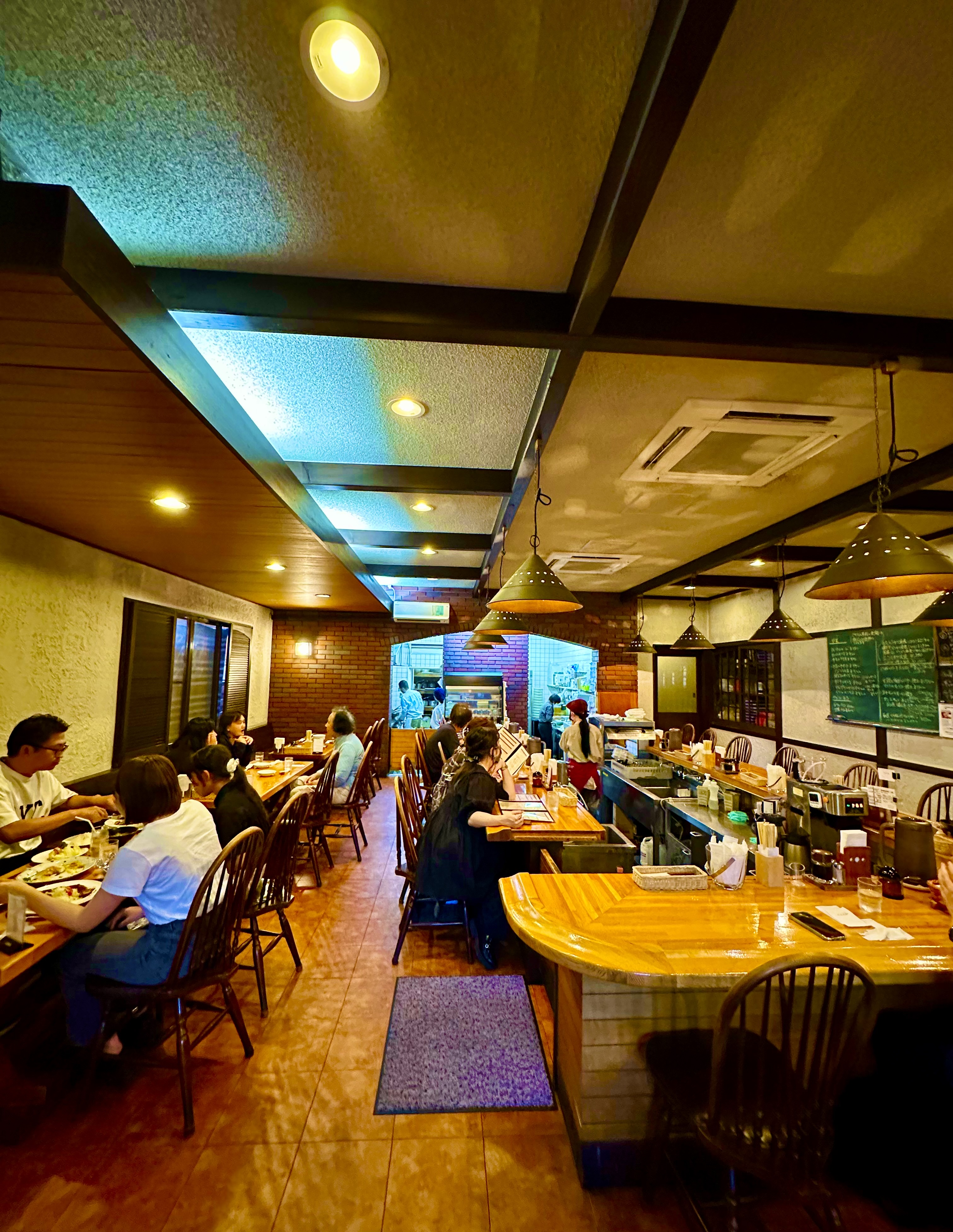 그릴 닌진의 대표사진