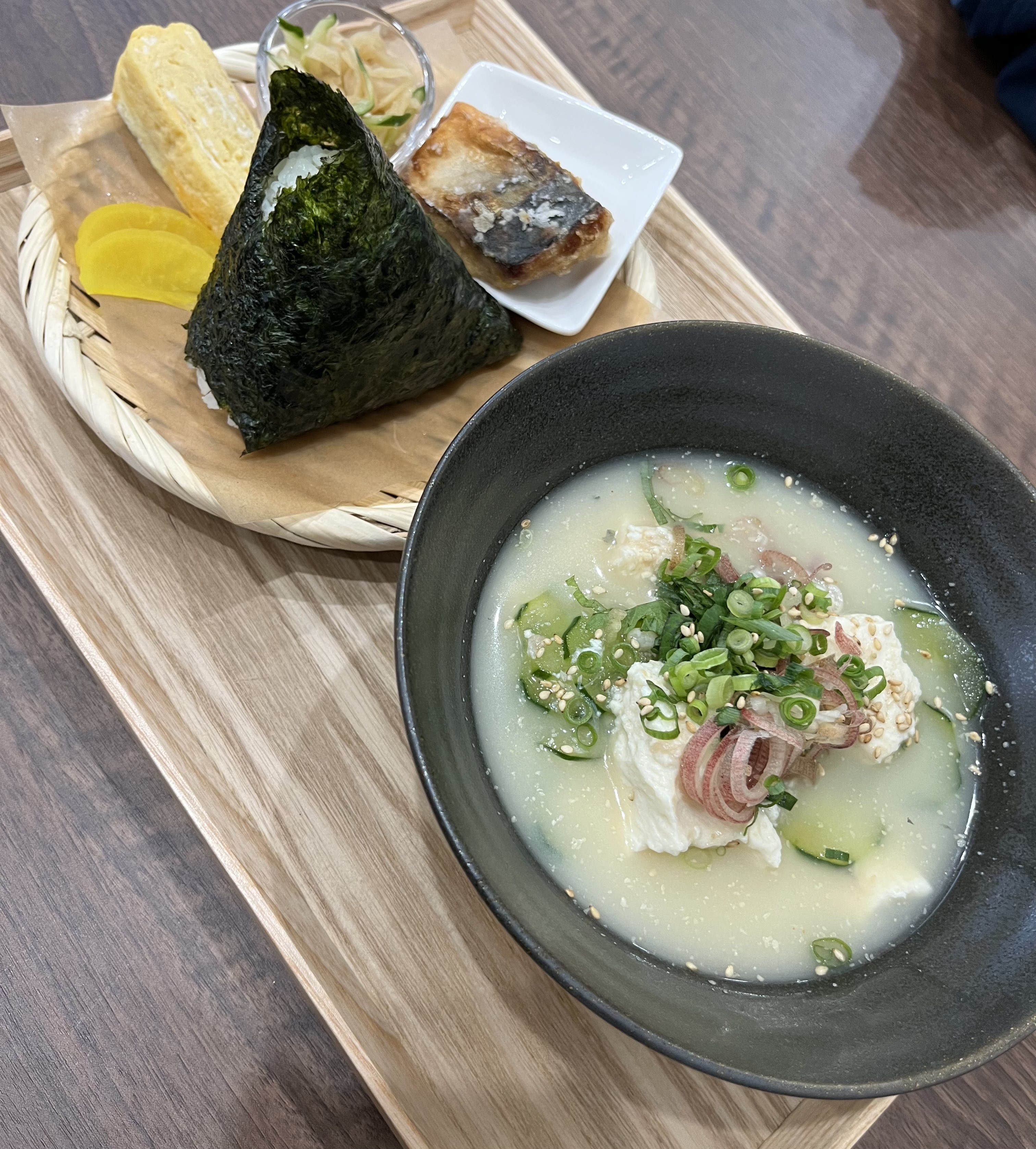 랑쿠jp 음식점-おむすび의 대표이미지