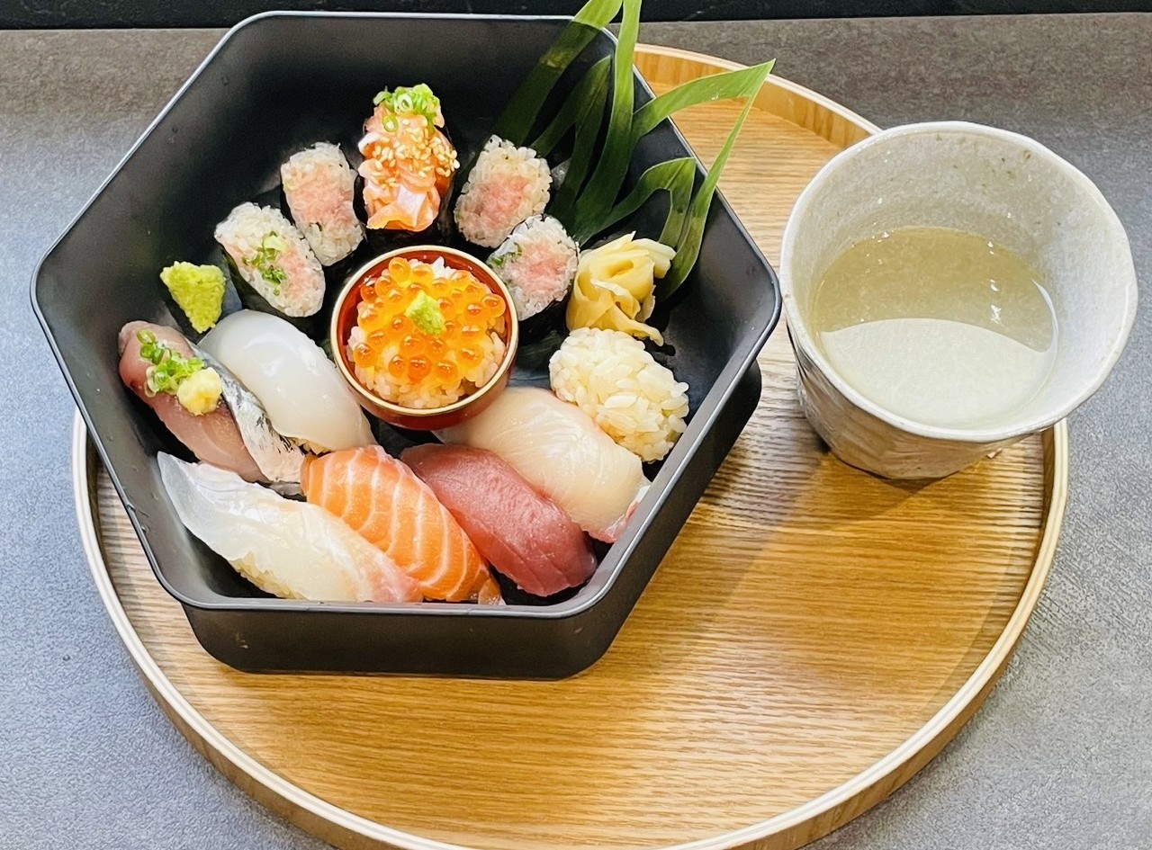 つり針 神戸駅前店의 대표사진
