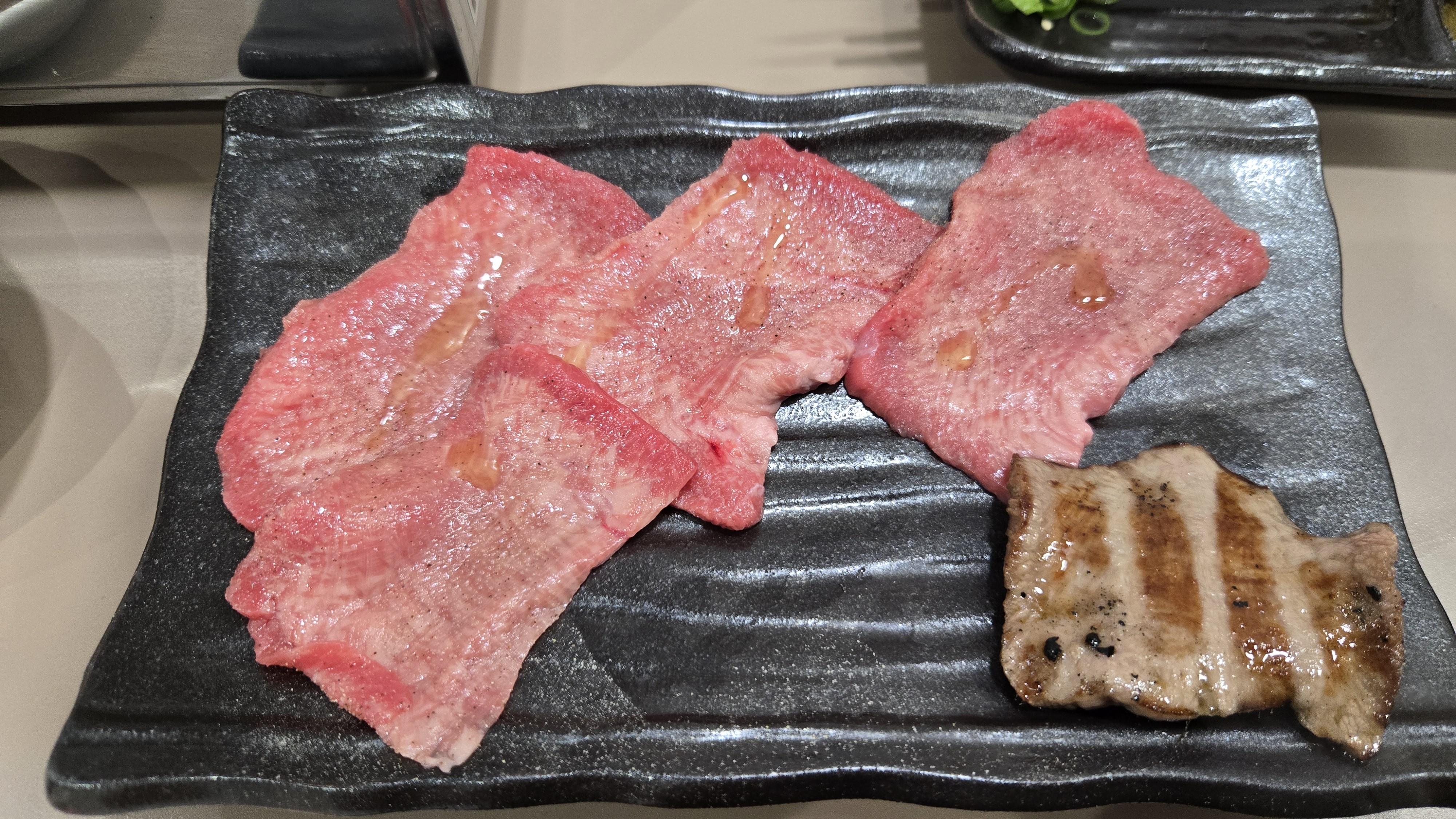 焼肉ホルモン イヤサカ의 대표사진