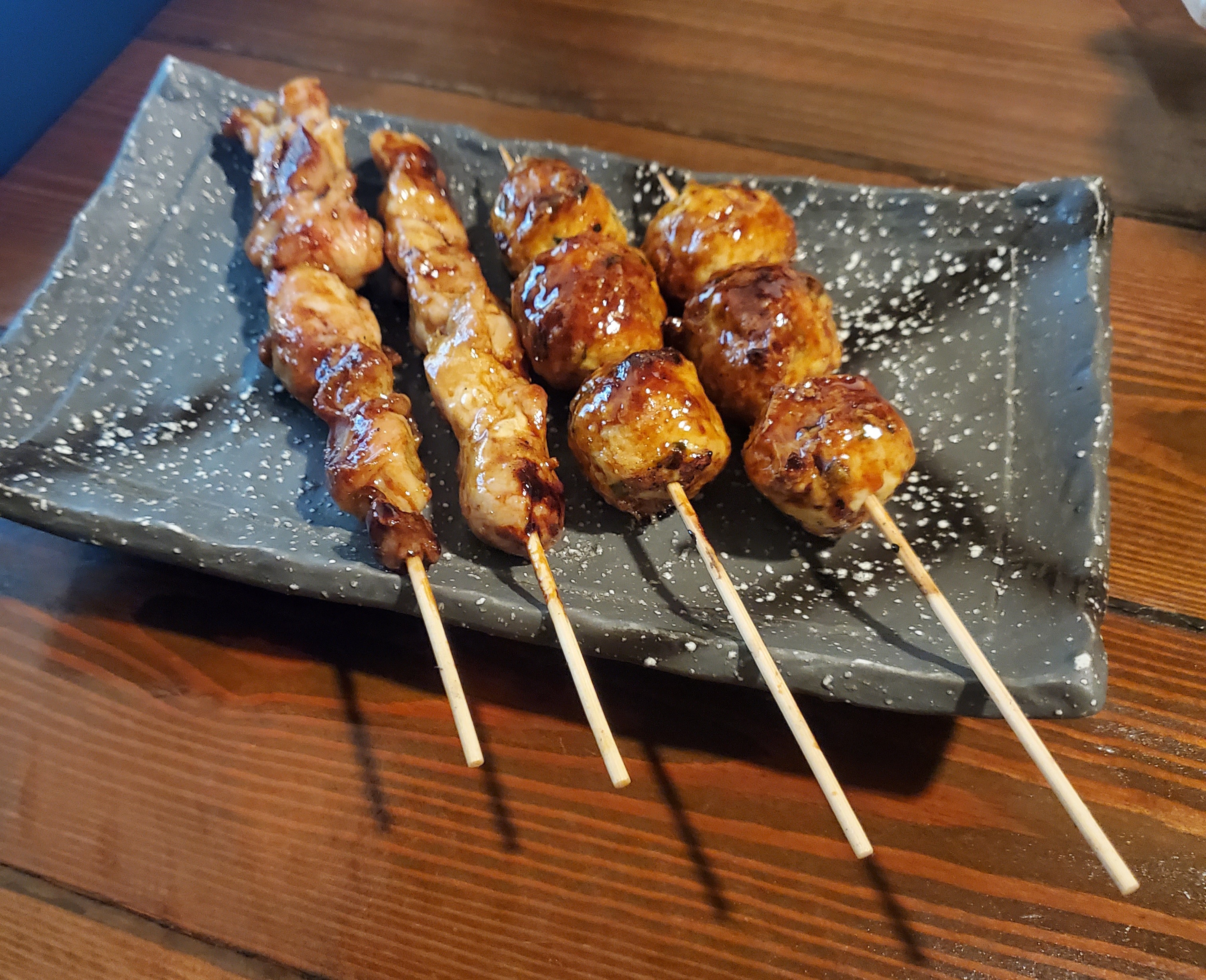 地鳥炭火焼 鳥祥의 대표사진