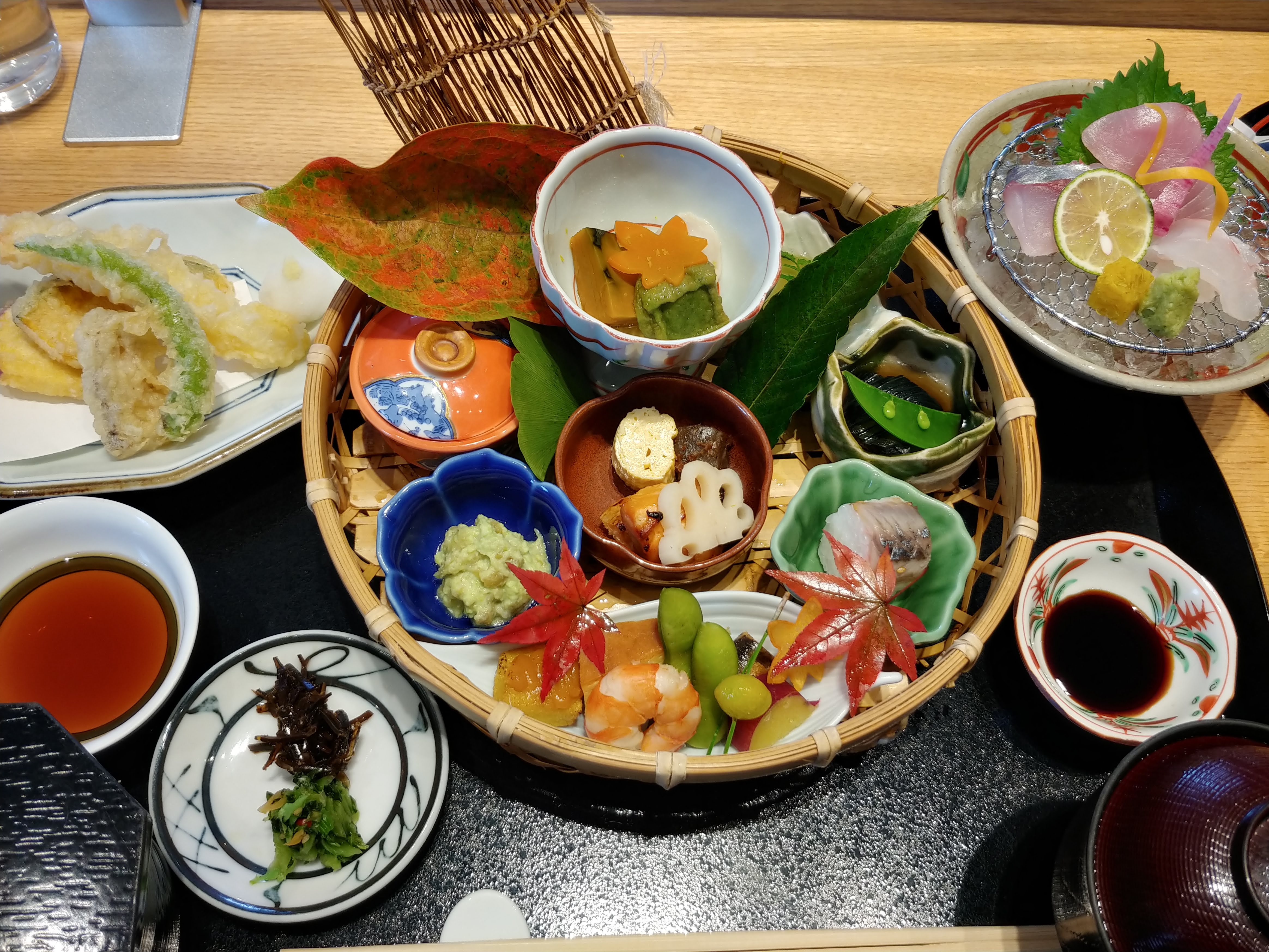 랑쿠jp 음식점-사카구라도리 렌가칸의 대표이미지