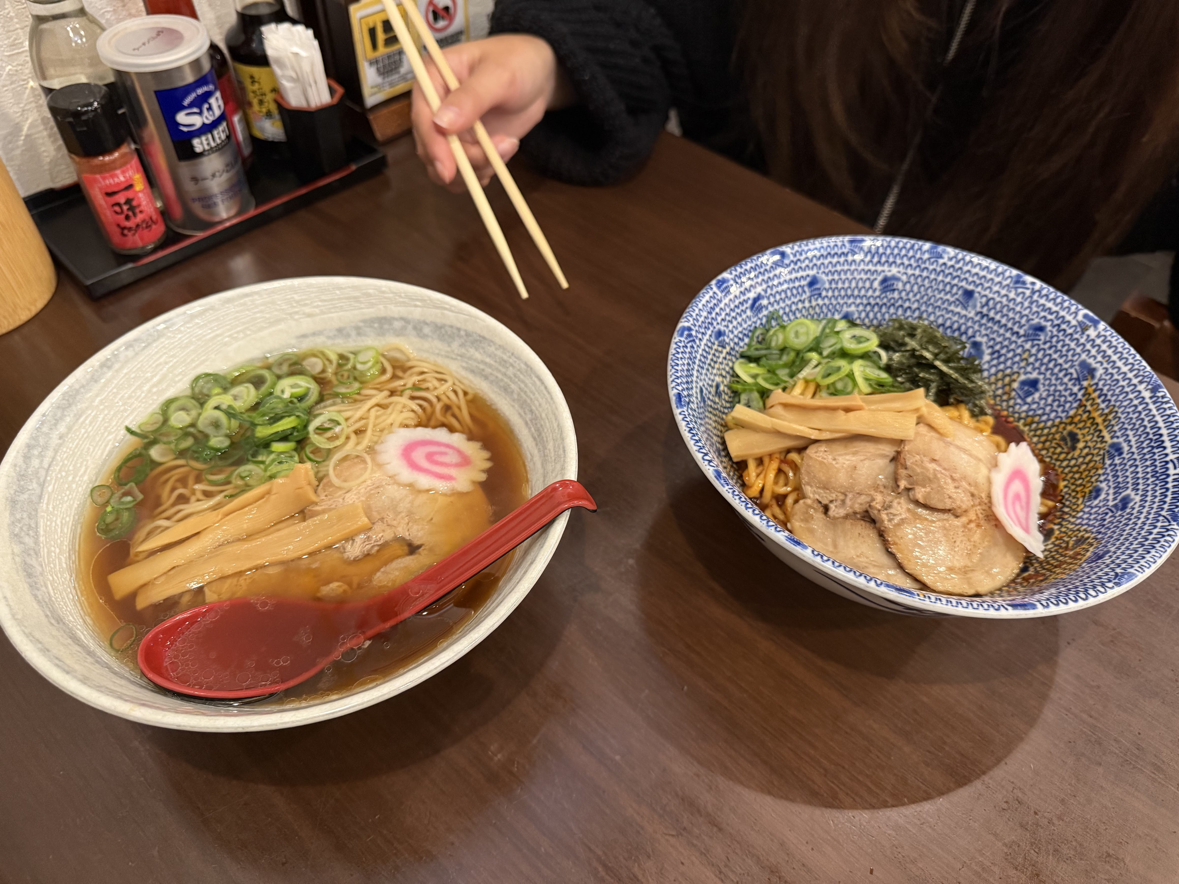 Aburasoba Nekomata의 대표 이미지