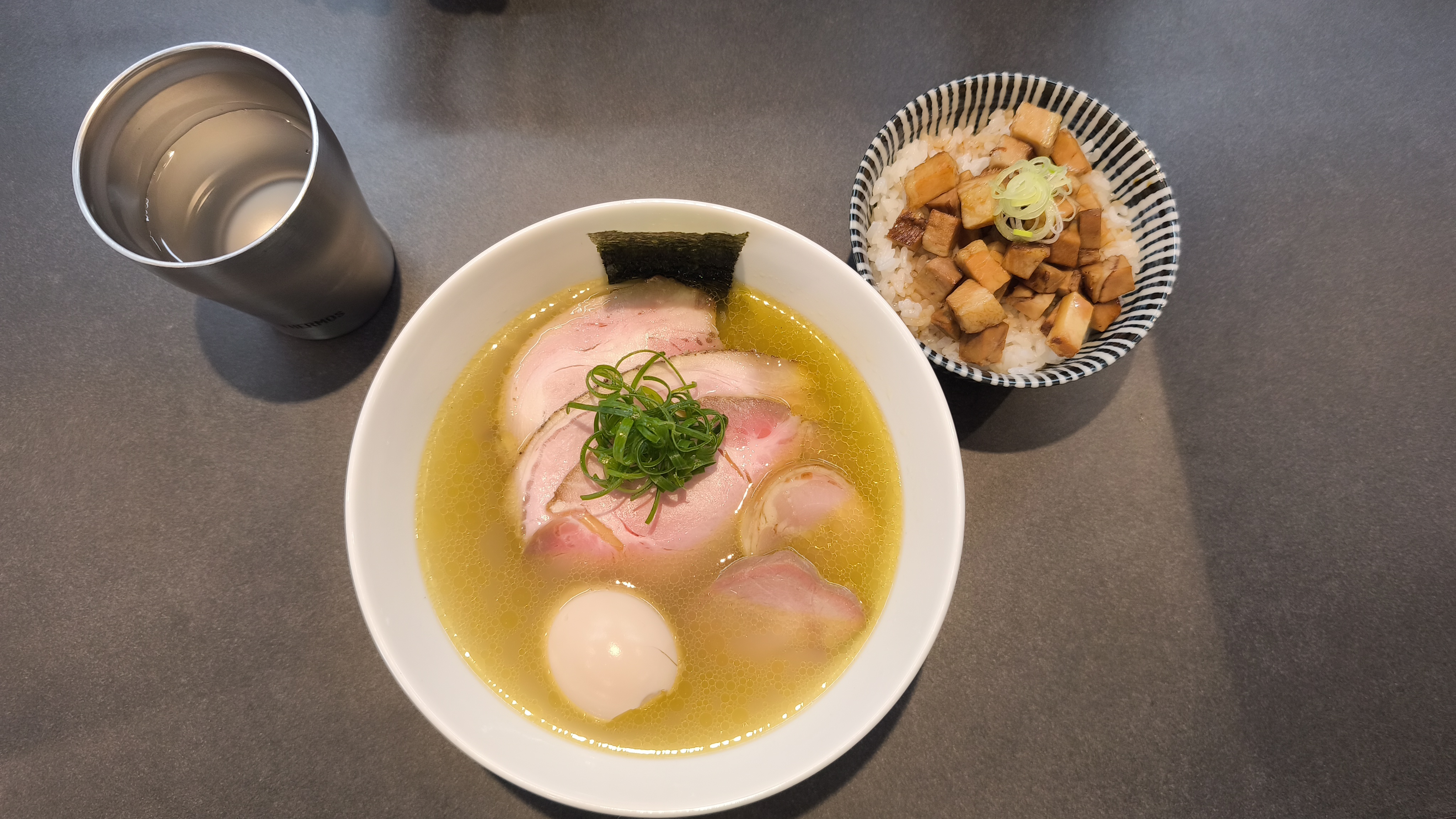 Sen'ichi의 대표사진