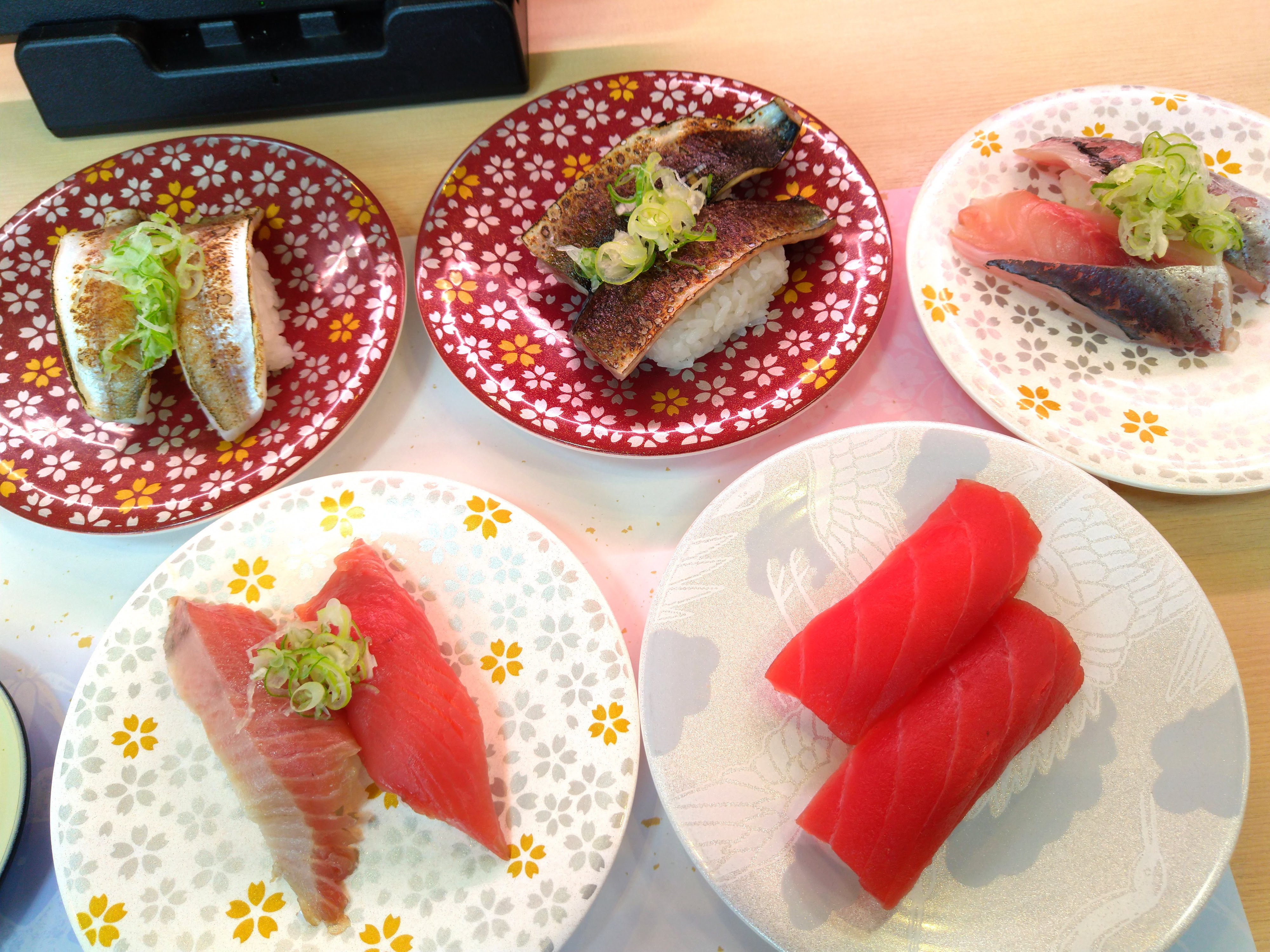 Super Revolving Sushi Sushikou의 대표사진