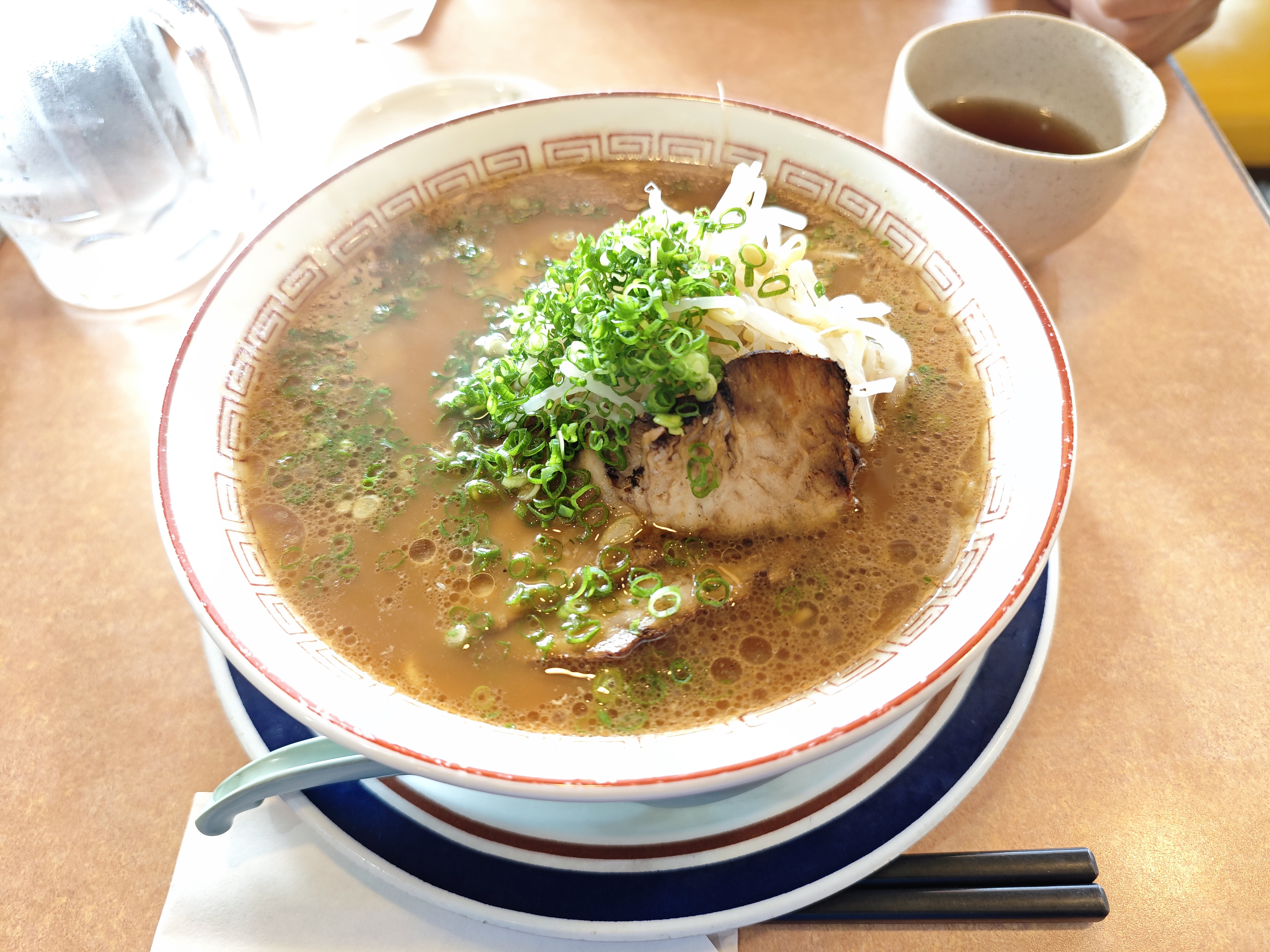 ラーメン専門 伊集院의 대표사진